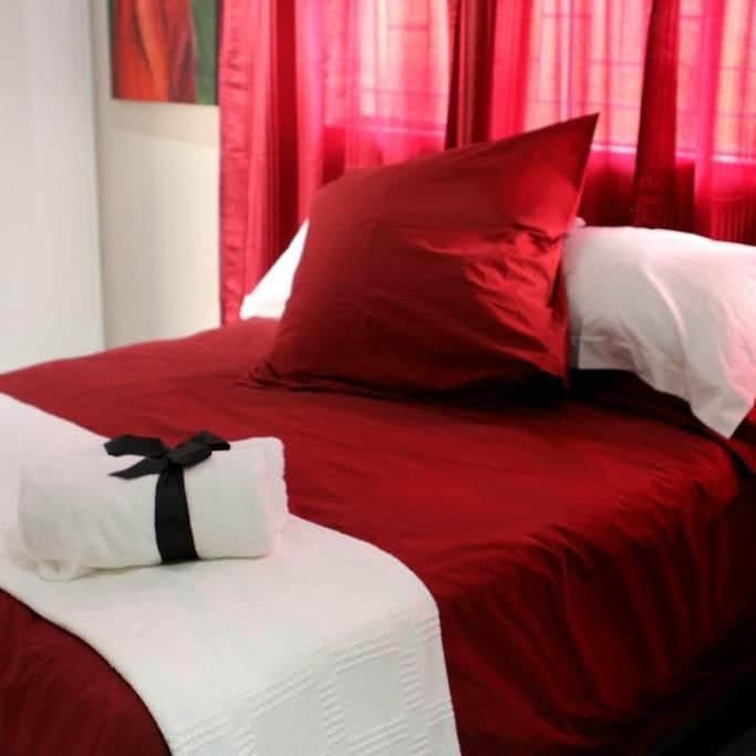 Deluxe Double Room (2 Adults + 1 Child)