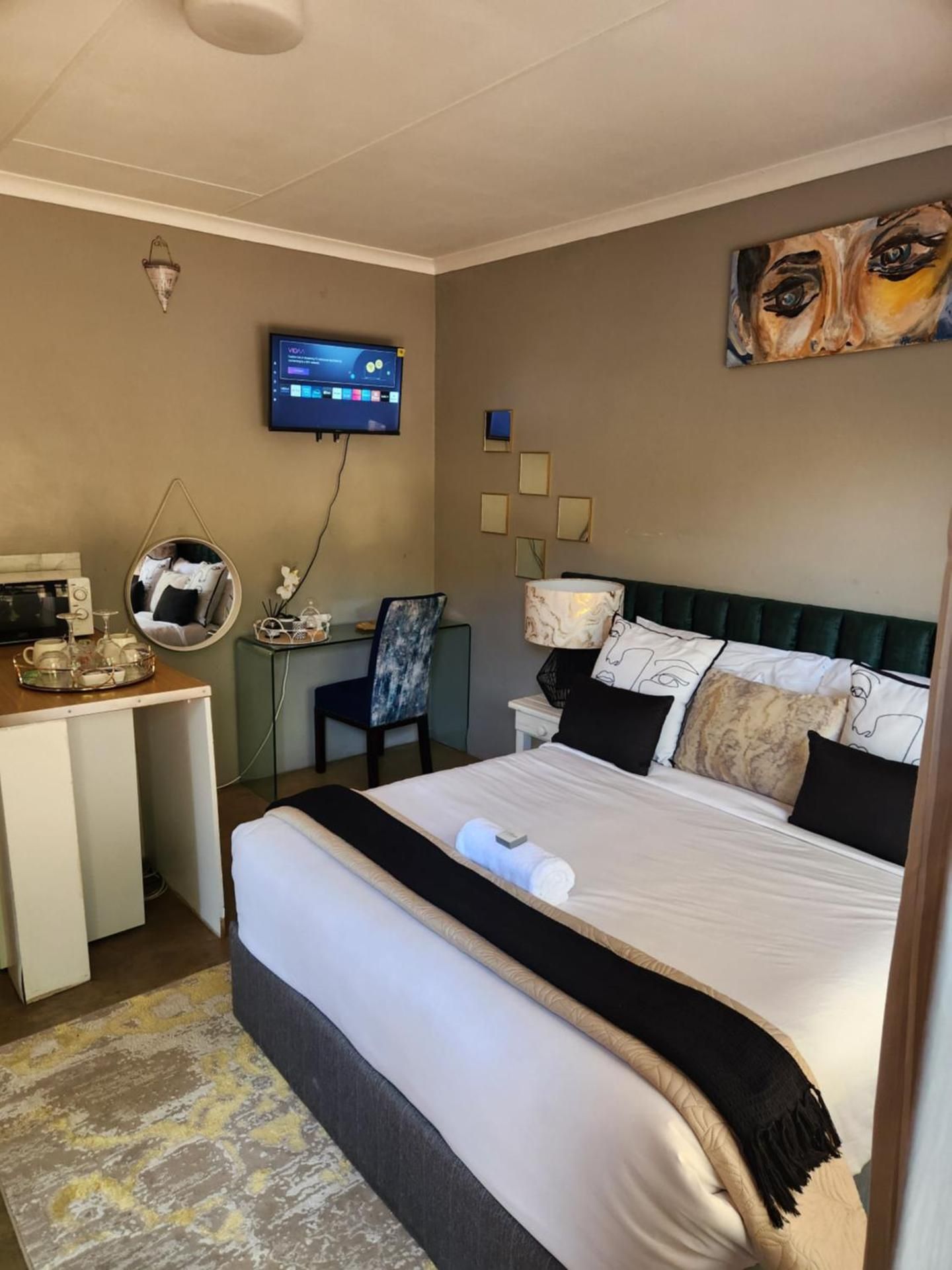 Double Room with Private Bathroom
