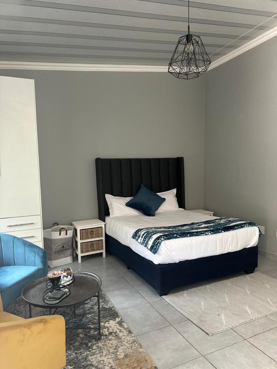 Queen Suite