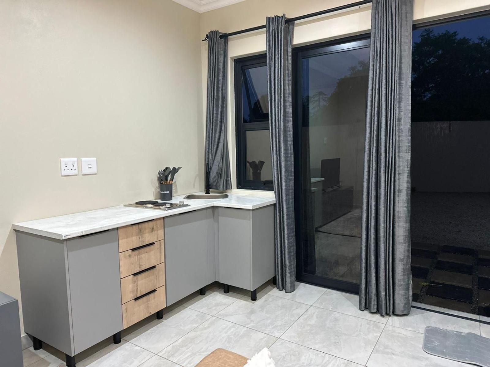 Standard Double Suite