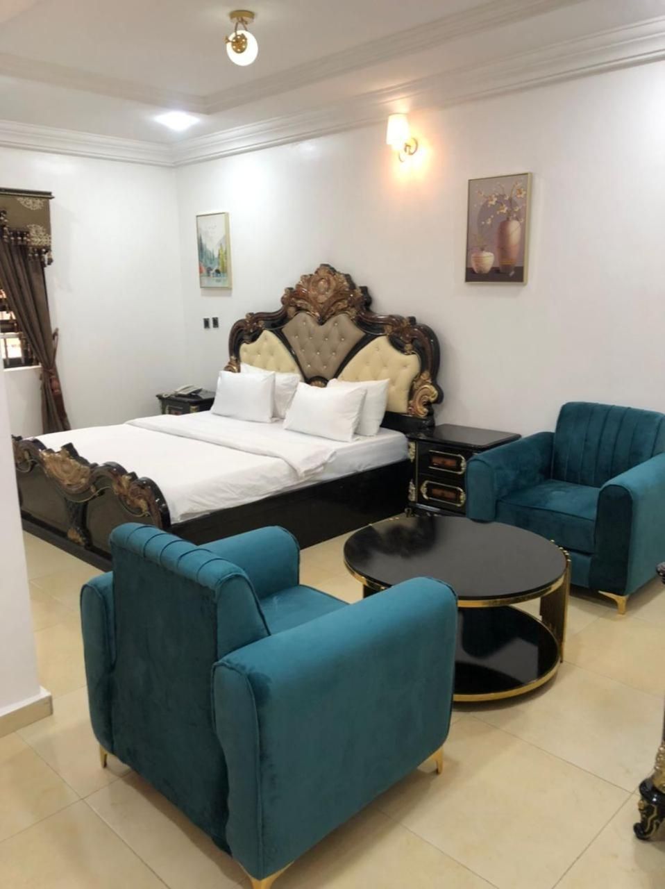 Kawruky Hotel Benin Deluxe Suite 2