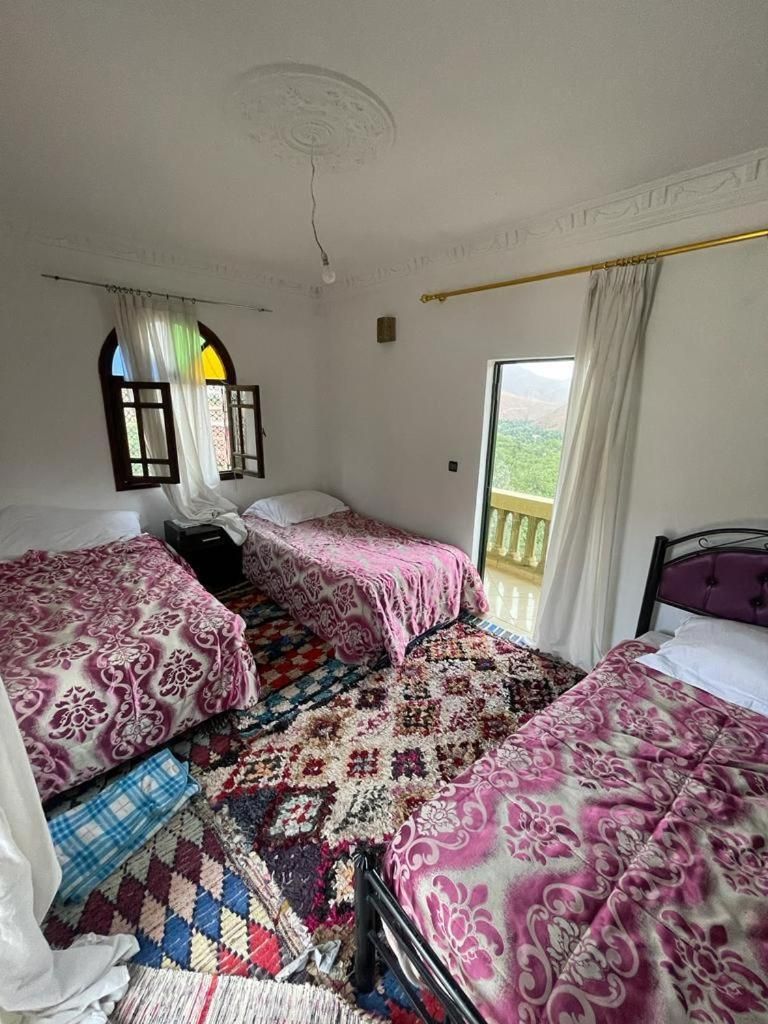 Economy Quadruple Room with Shared Bathroom