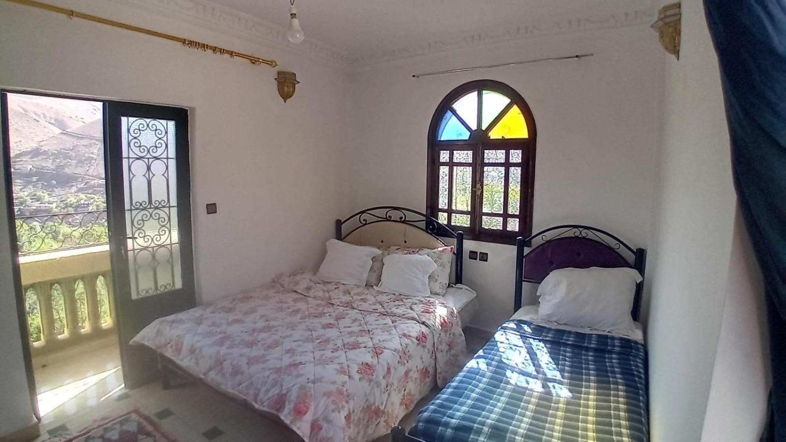 Triple Room with City View