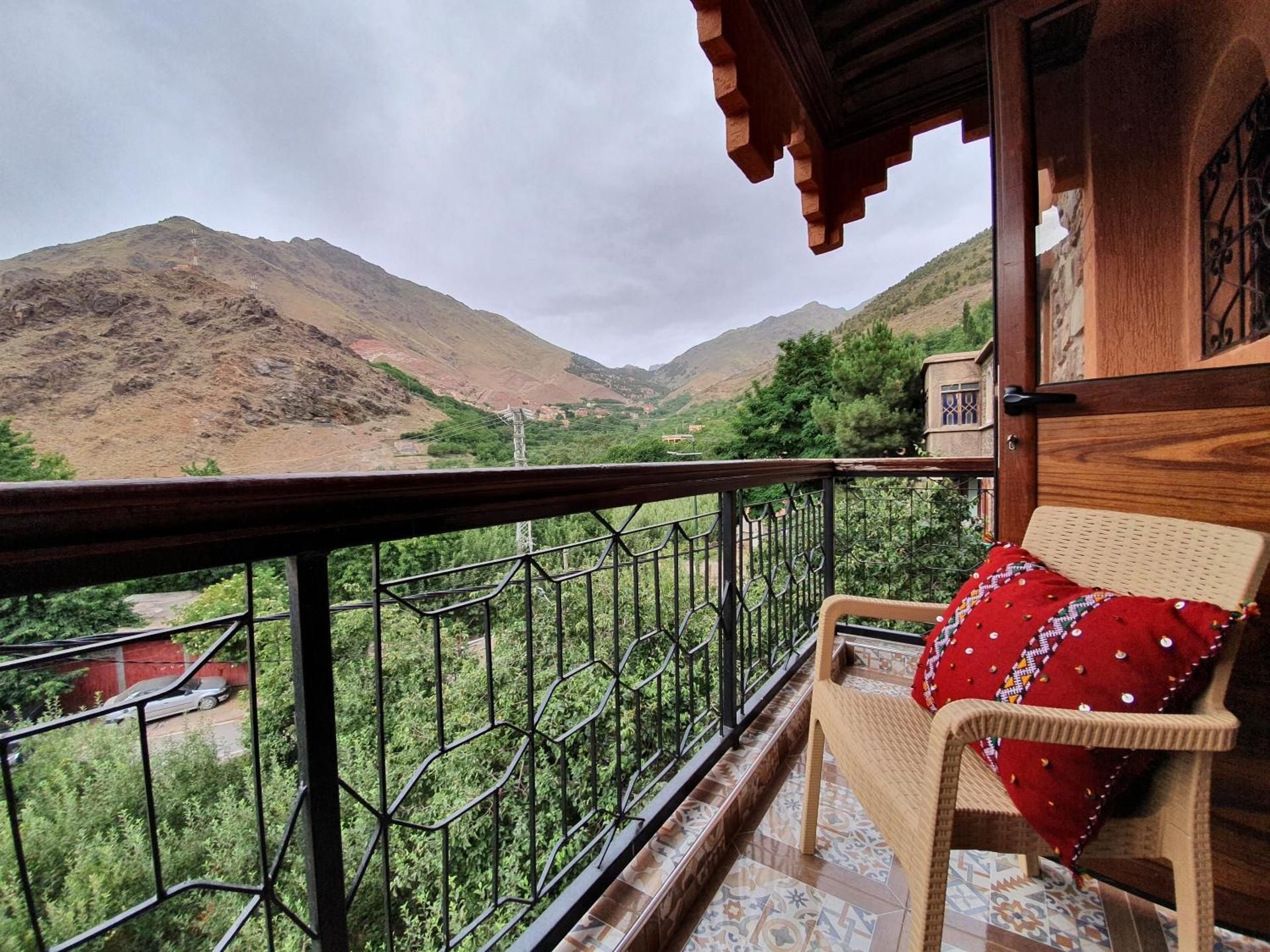 Dar Assarou - Toubkal National Park Lodge Mixed Dormitory Room