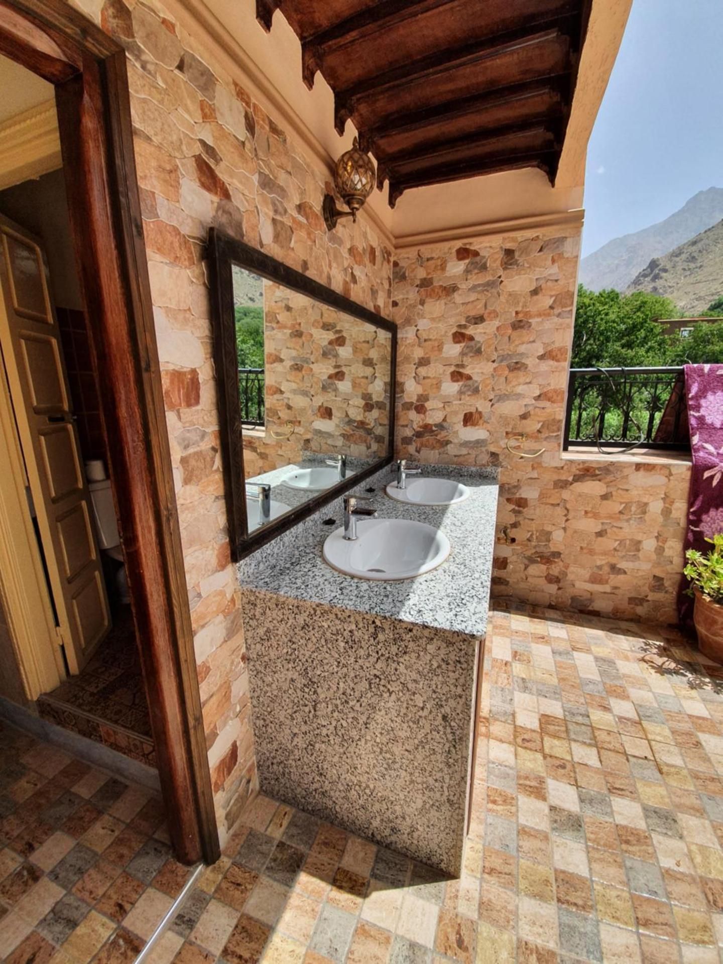 Dar Assarou - Toubkal National Park Lodge Basic Triple Room with Shared Bathroom 3