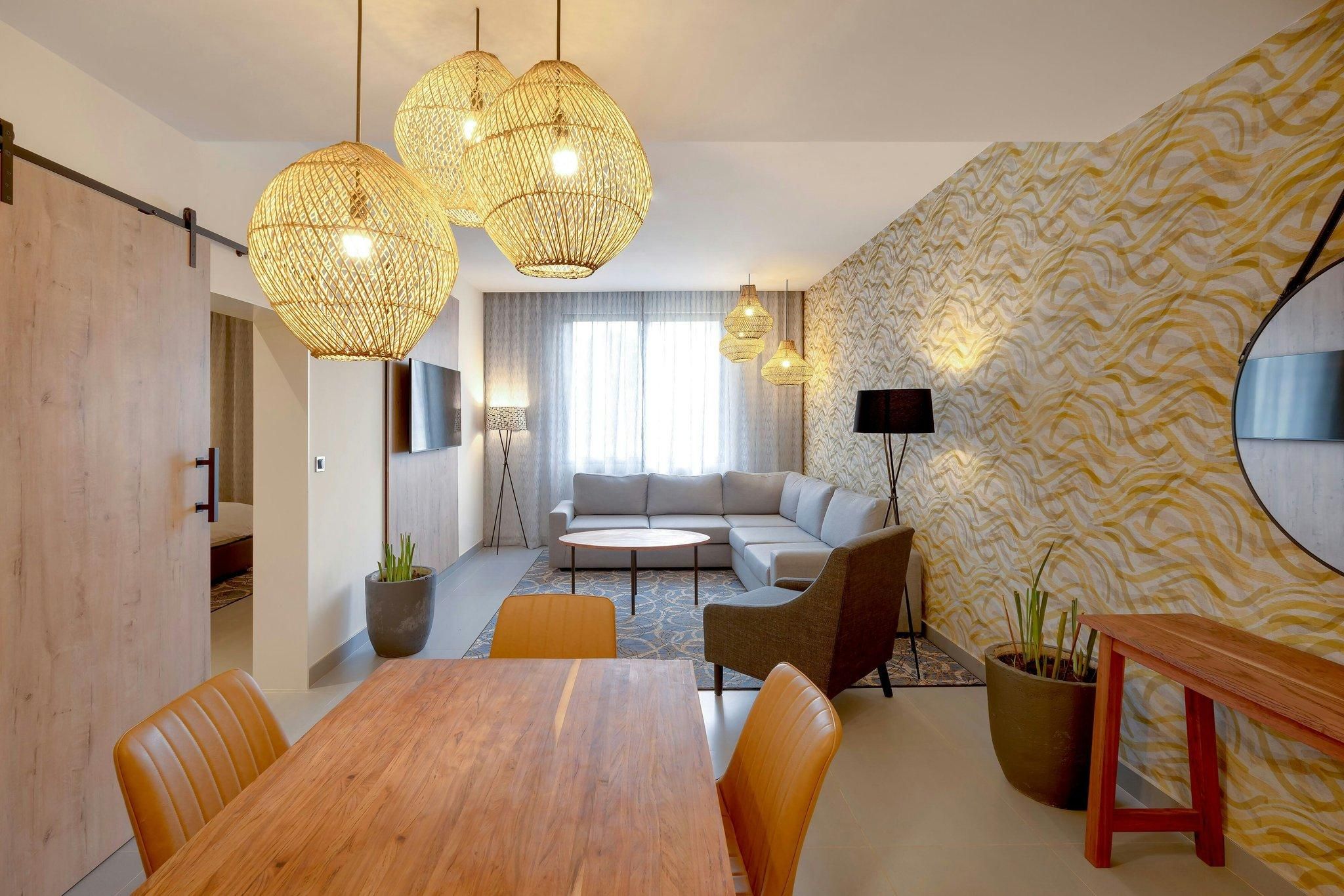 1 Bedroom Suite, 1 Bedroom 2 room Suite, Garden view