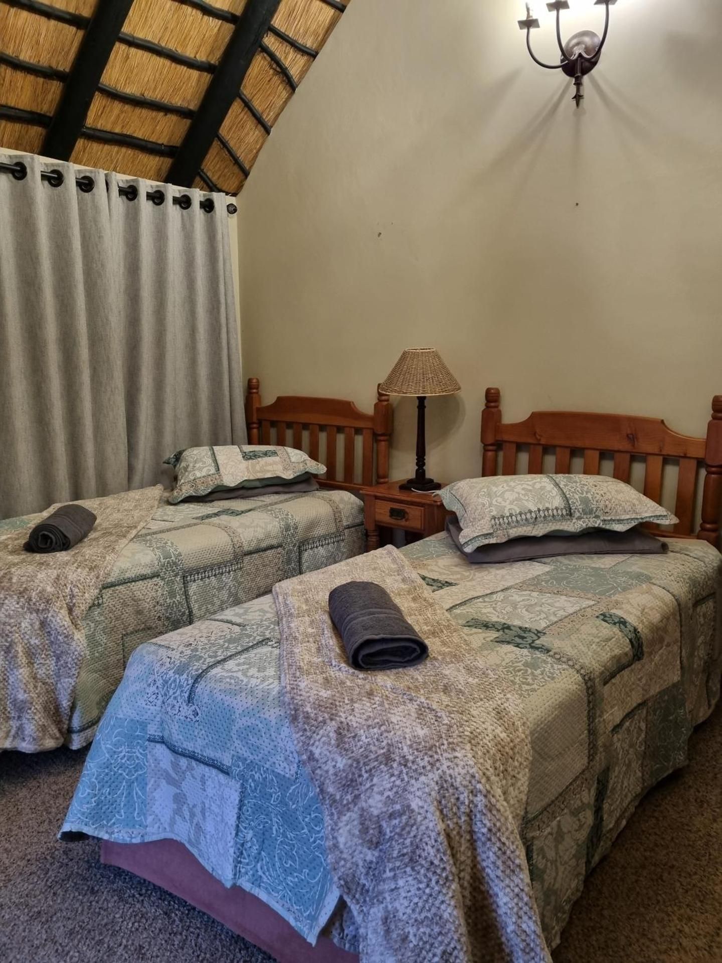 Twin Room with Bathroom