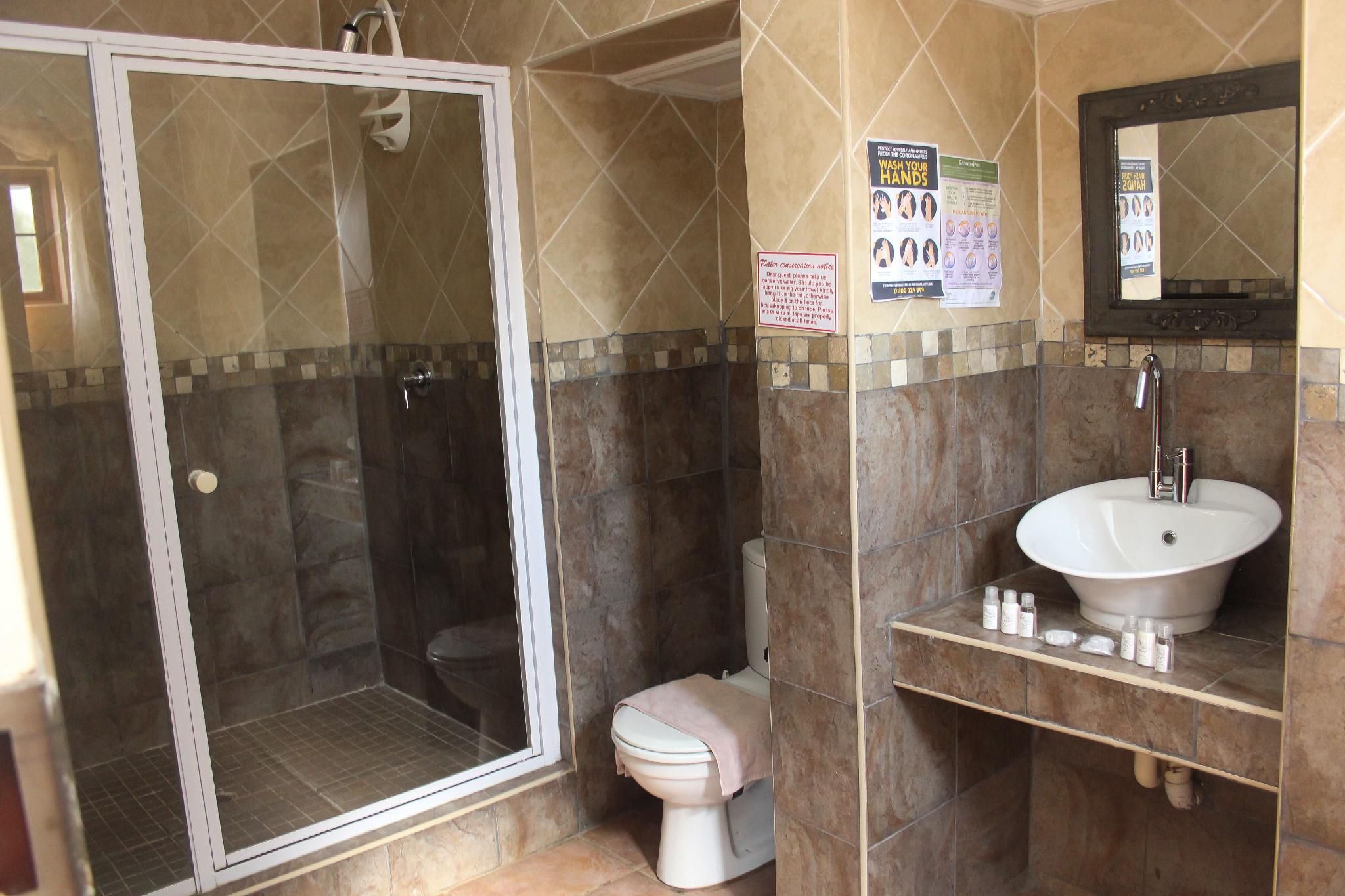 Echo Garden Guesthouse Large Double Room 3