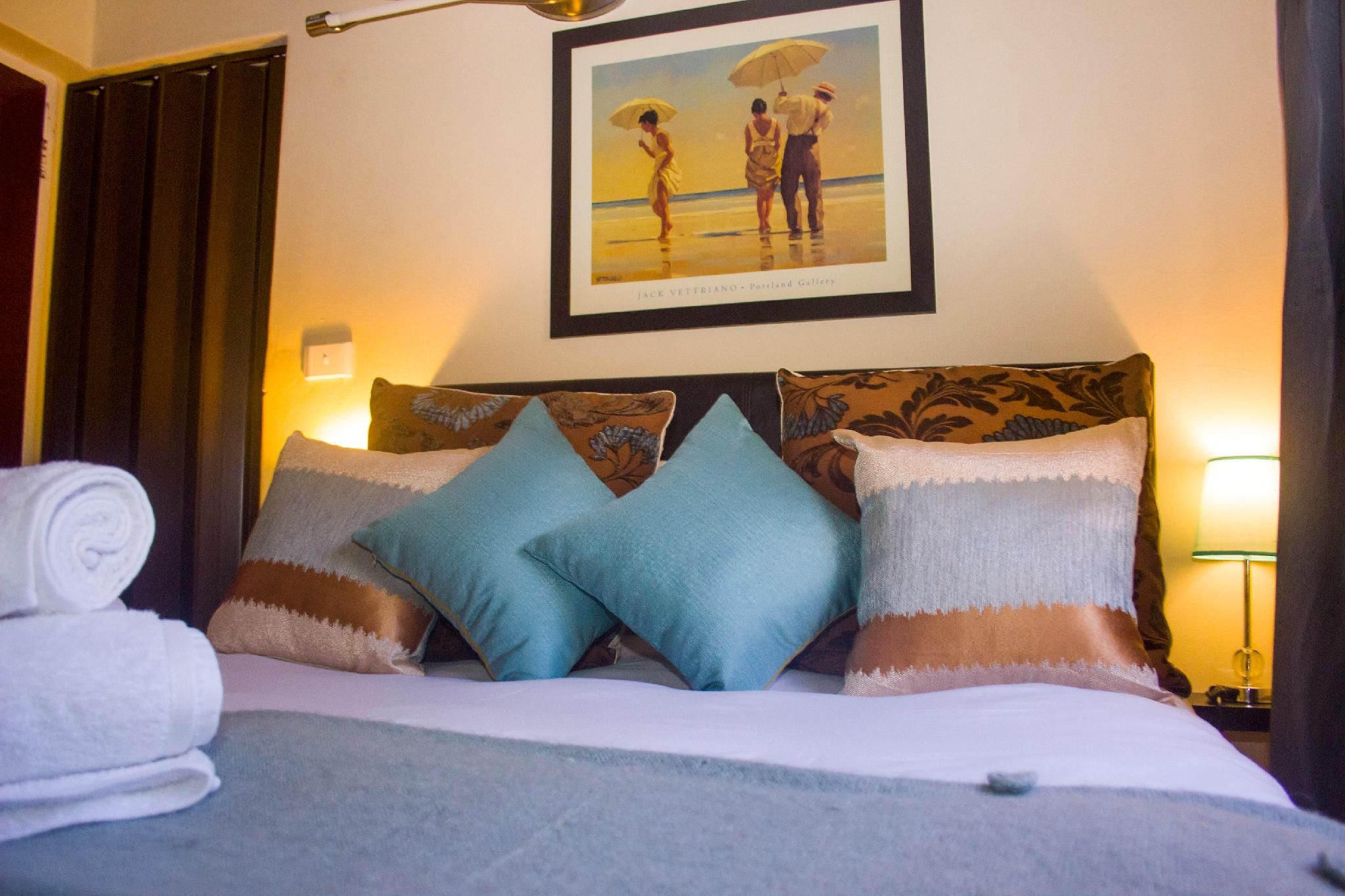 Double Room with Bathtub