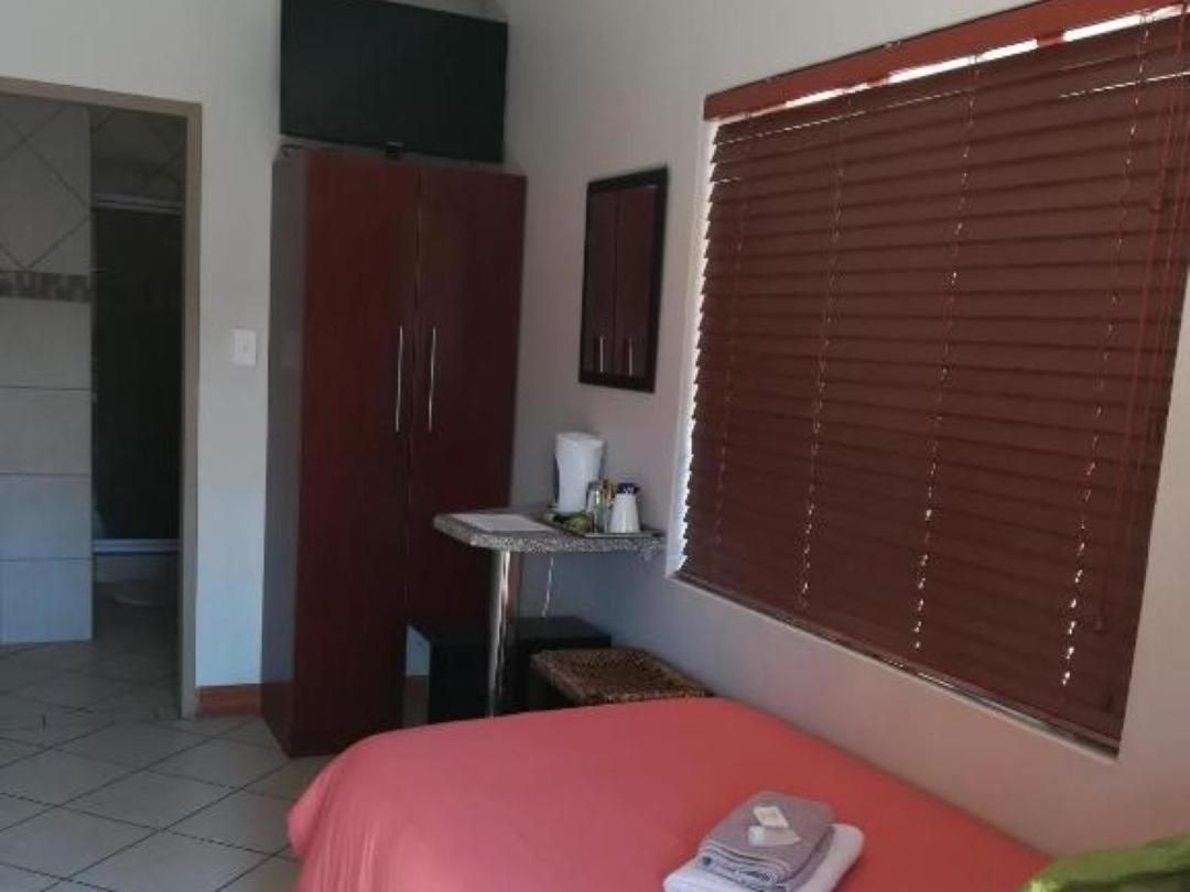 Single Room - Disability Access