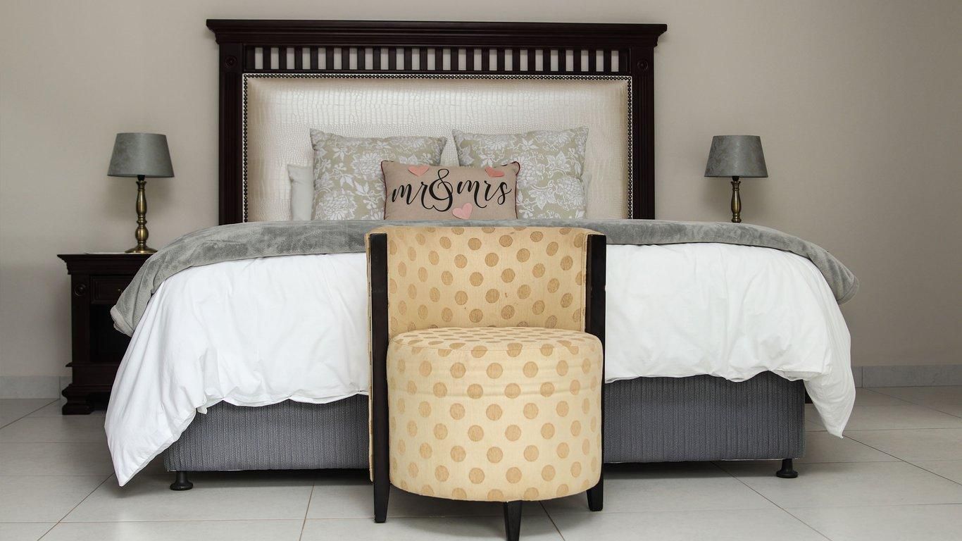 Letsatsing Lodge Superior Room