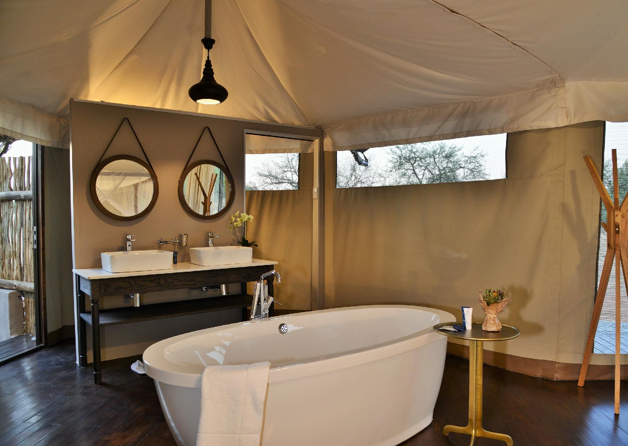 Finfoot Lake Reserve by Dream Resorts Luxury Tent 2