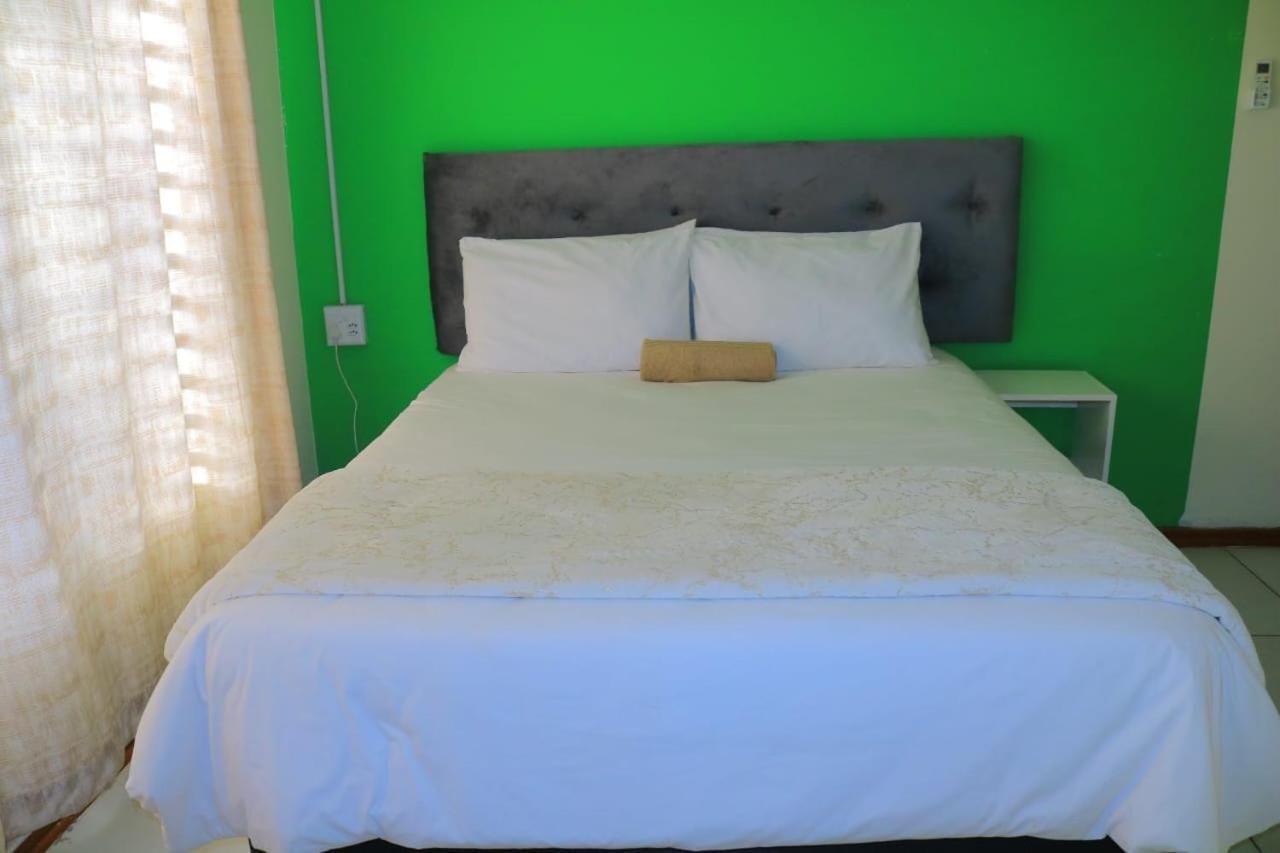 Deluxe Double Room with Shower