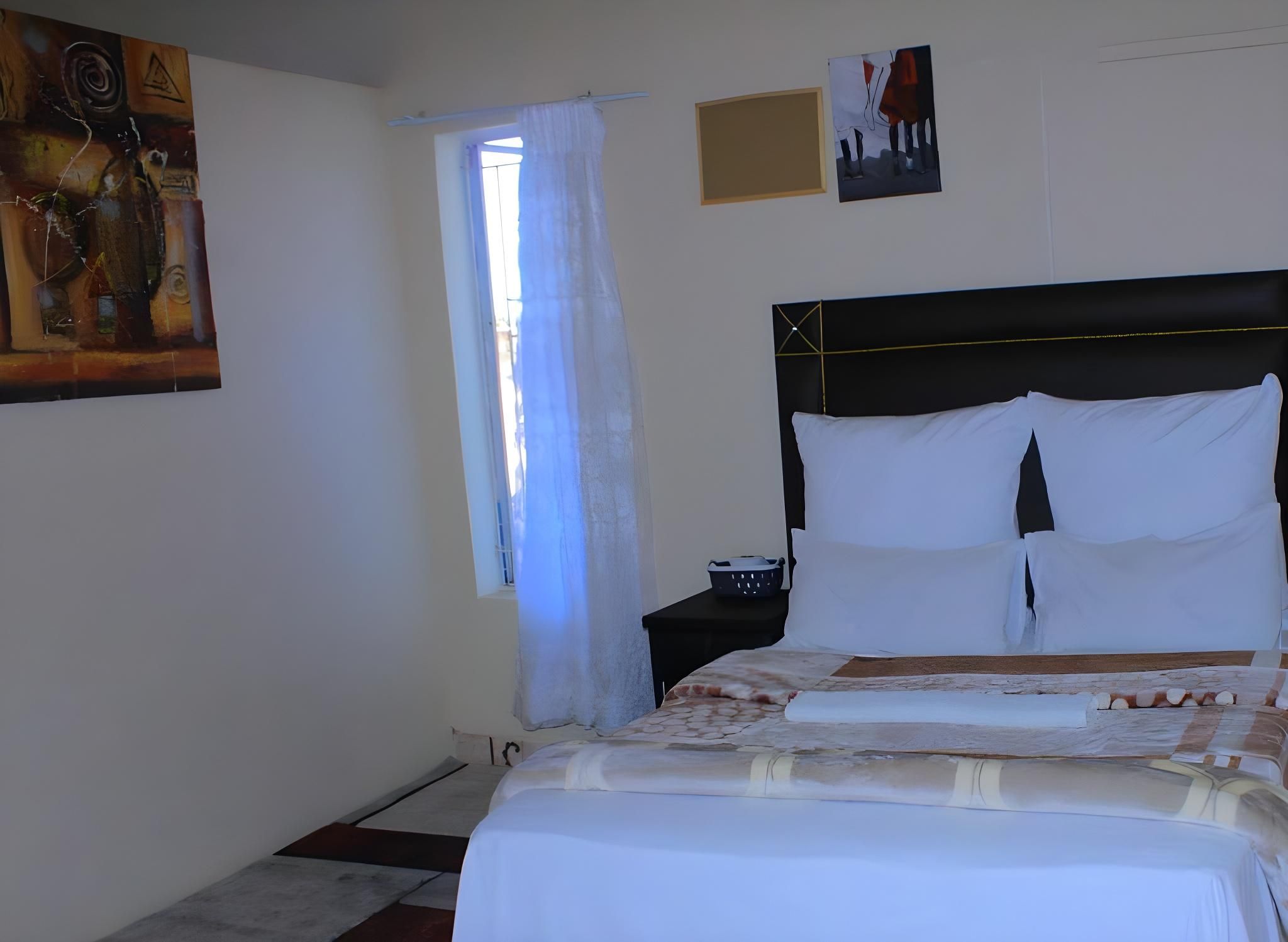 HostHub Guest House  Double Room