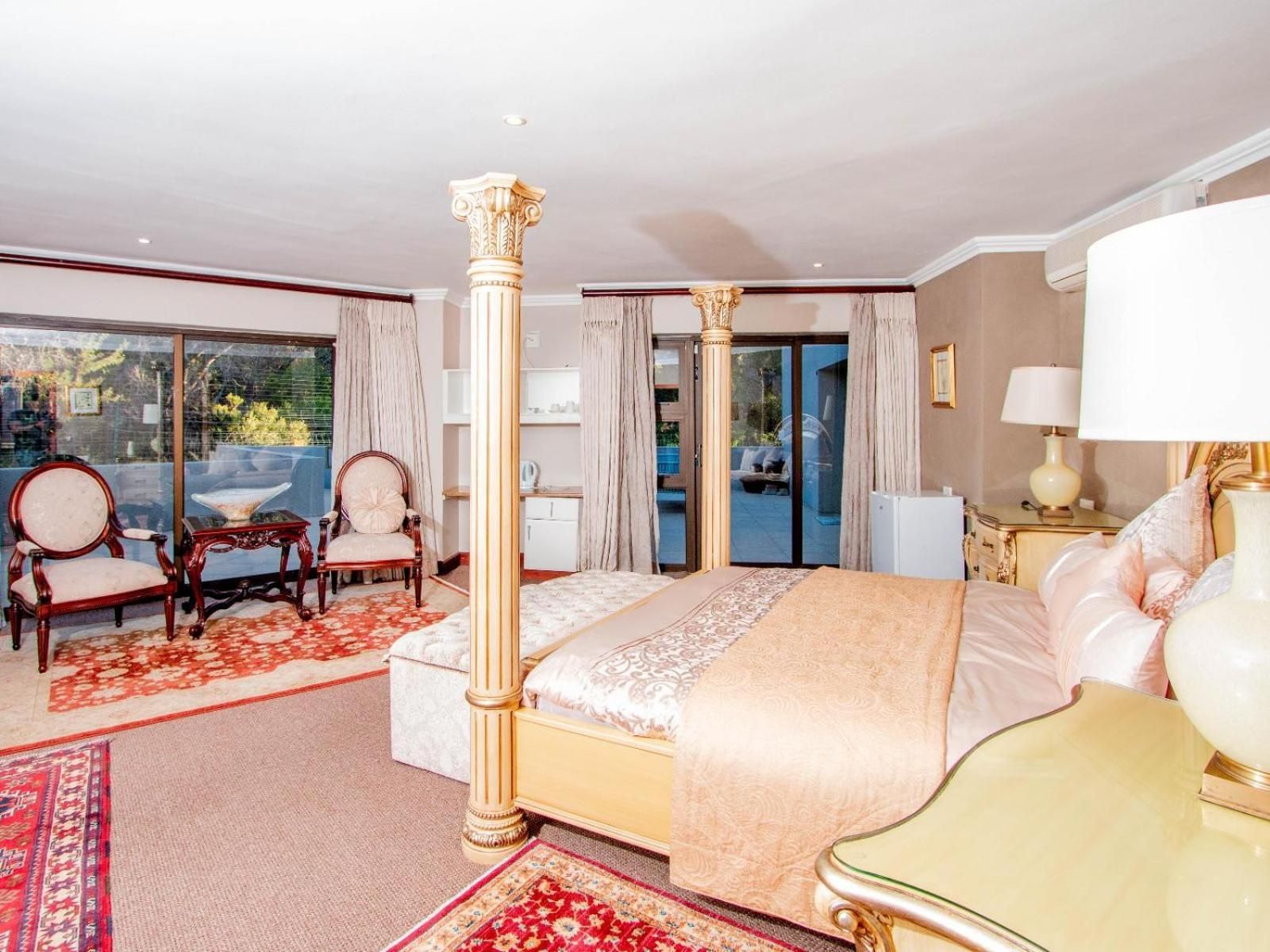 Luxury King Room
