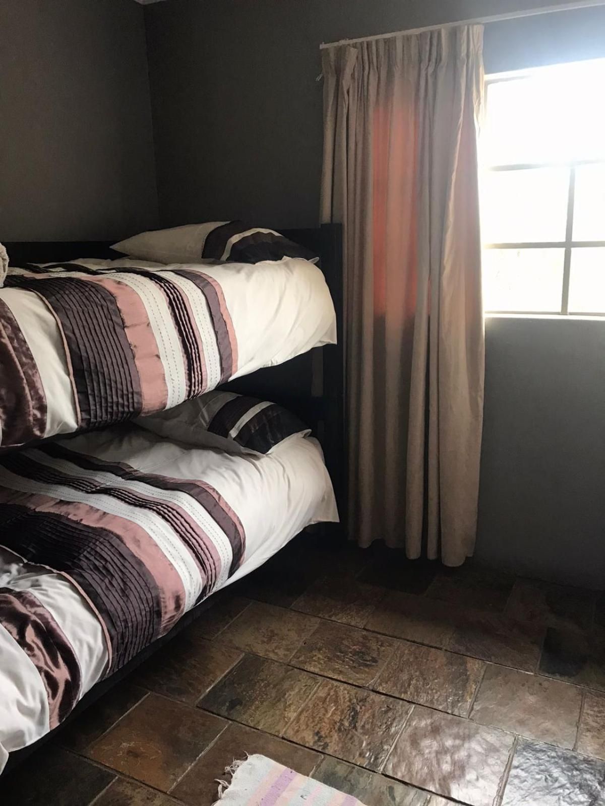 Quadruple Room with Shared Bathroom