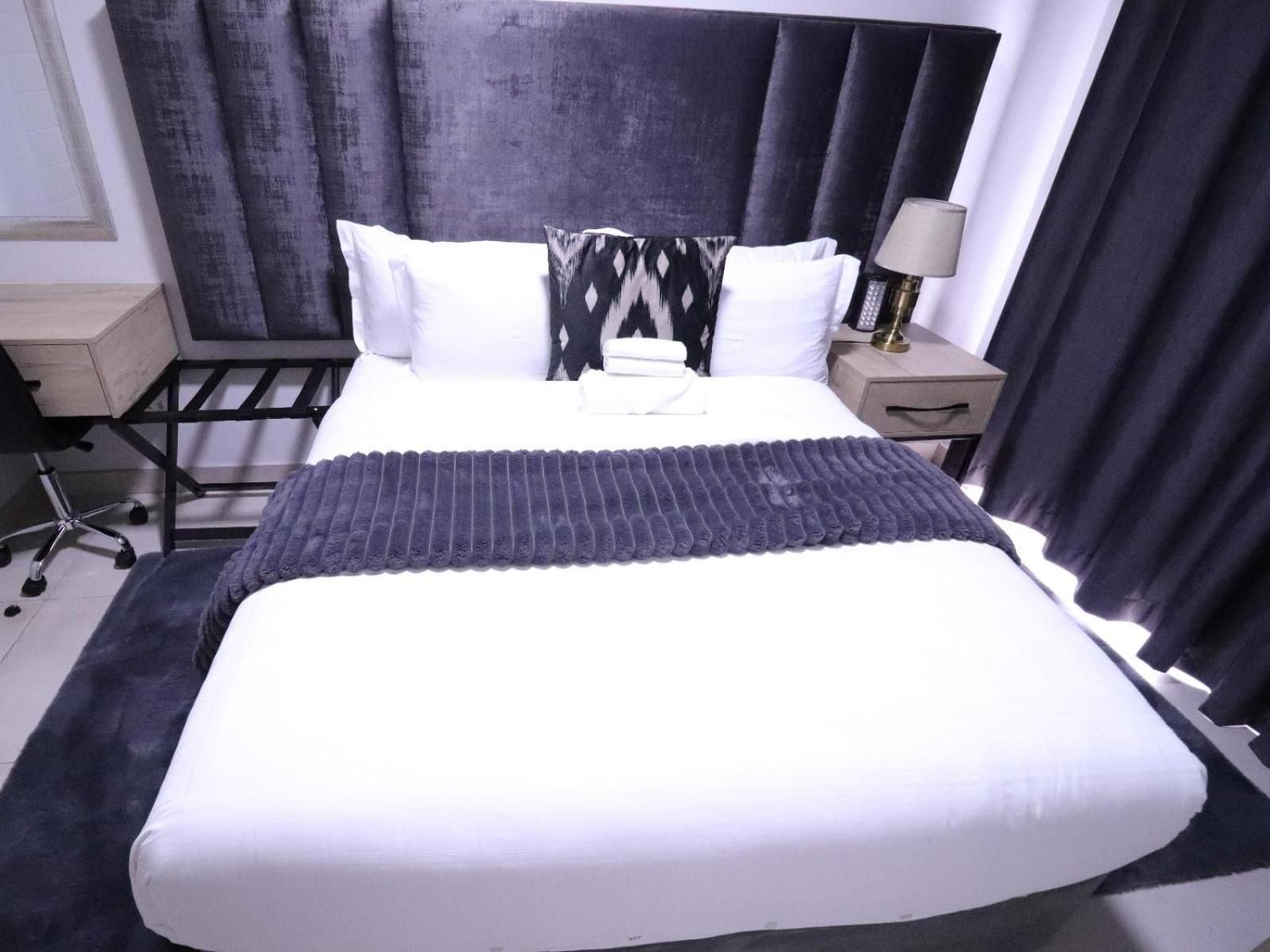 Basic King Room