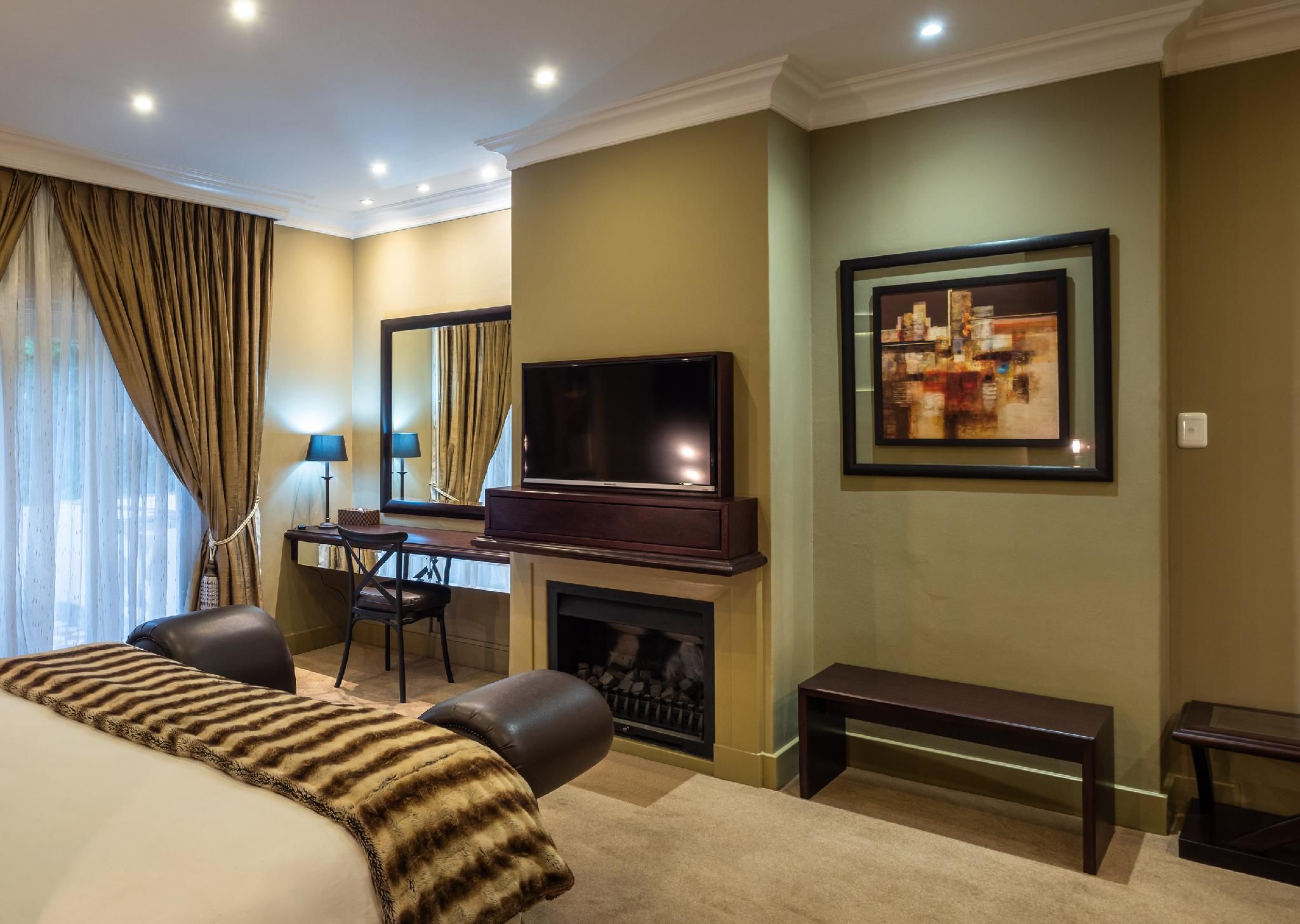 Executive Suite