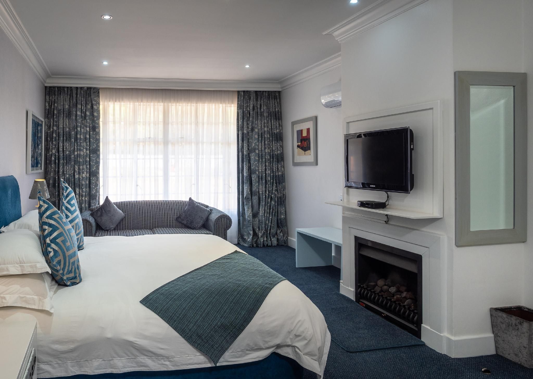 Luxury Room