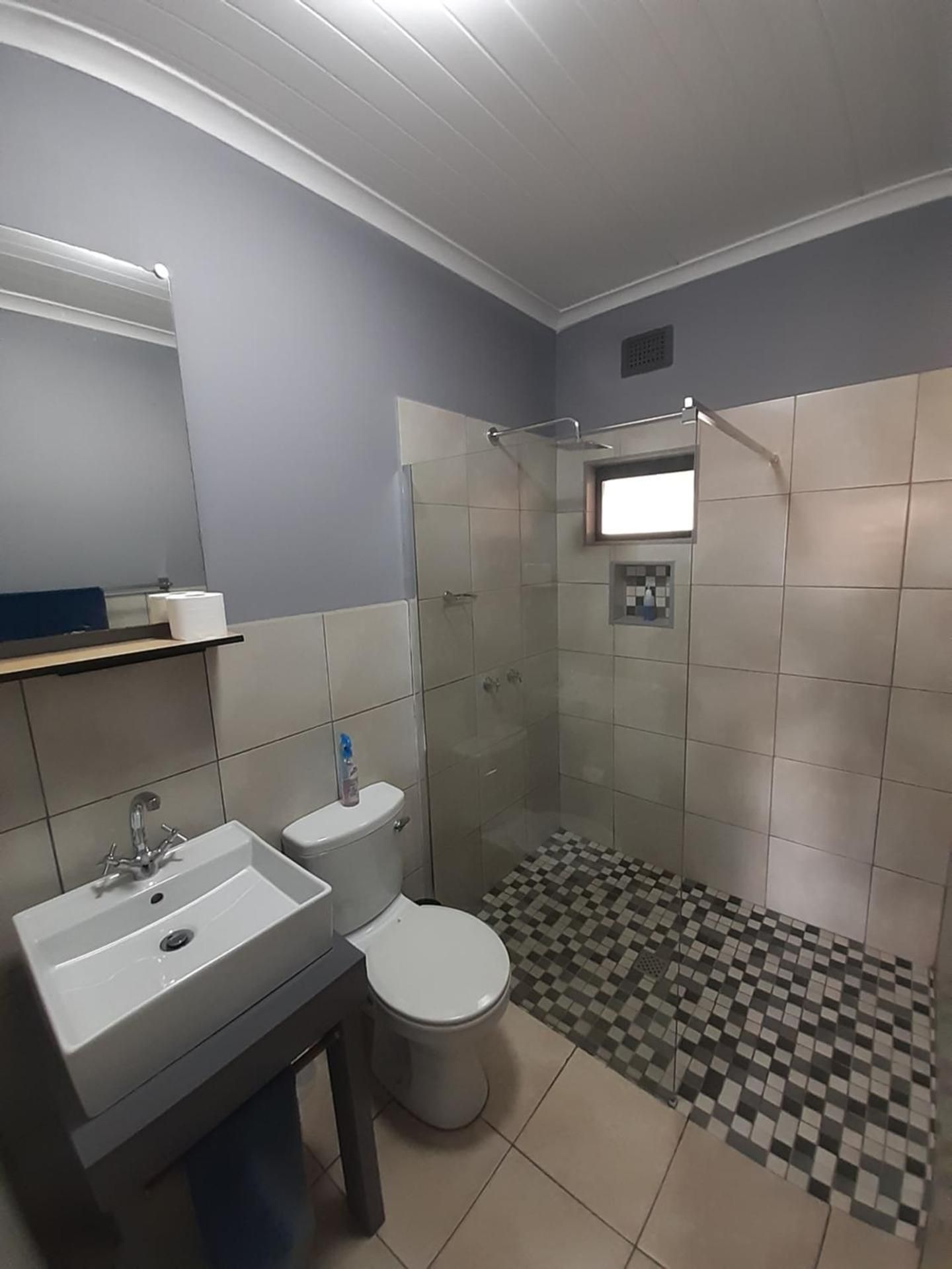 Large Double or Twin Room