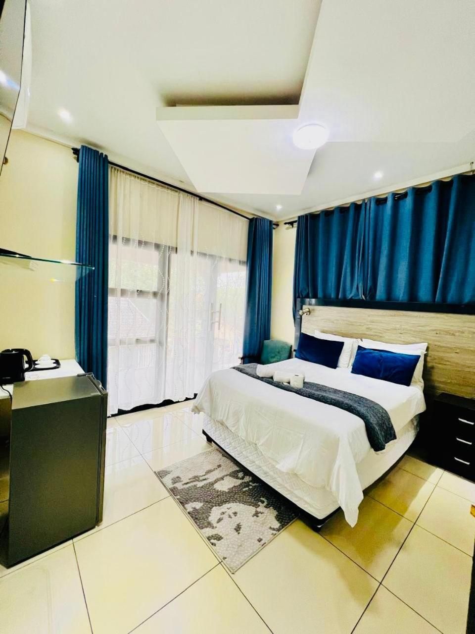 Deluxe Double Room with Sea View