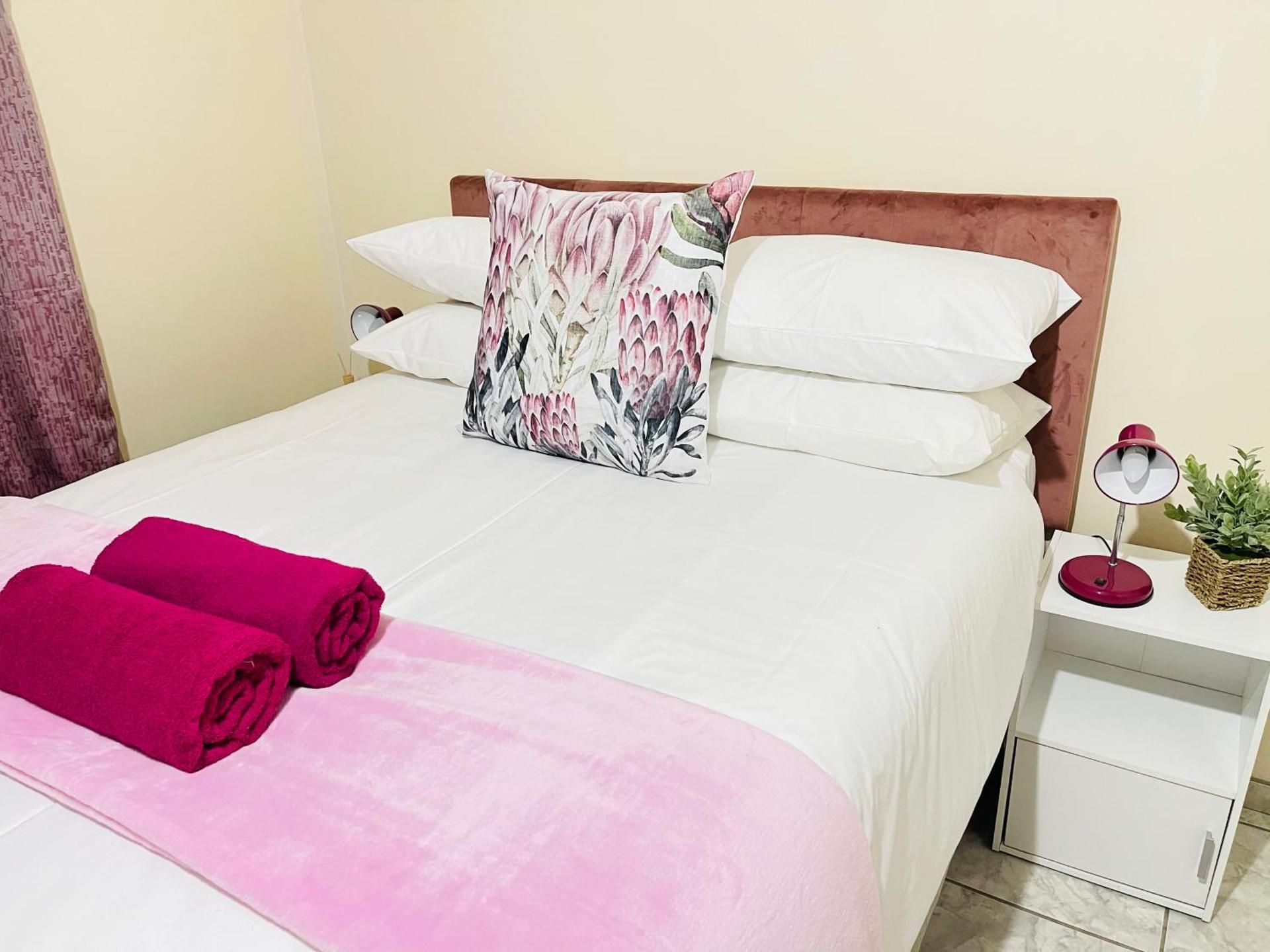 Double Room with Private External Bathroom