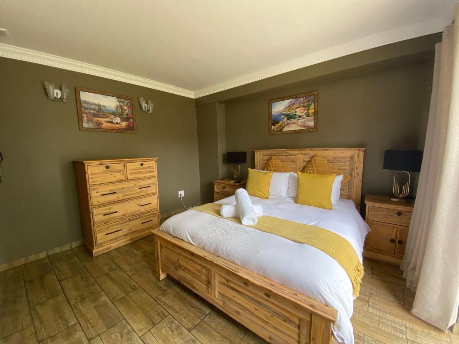 Deluxe Double Room with Shower