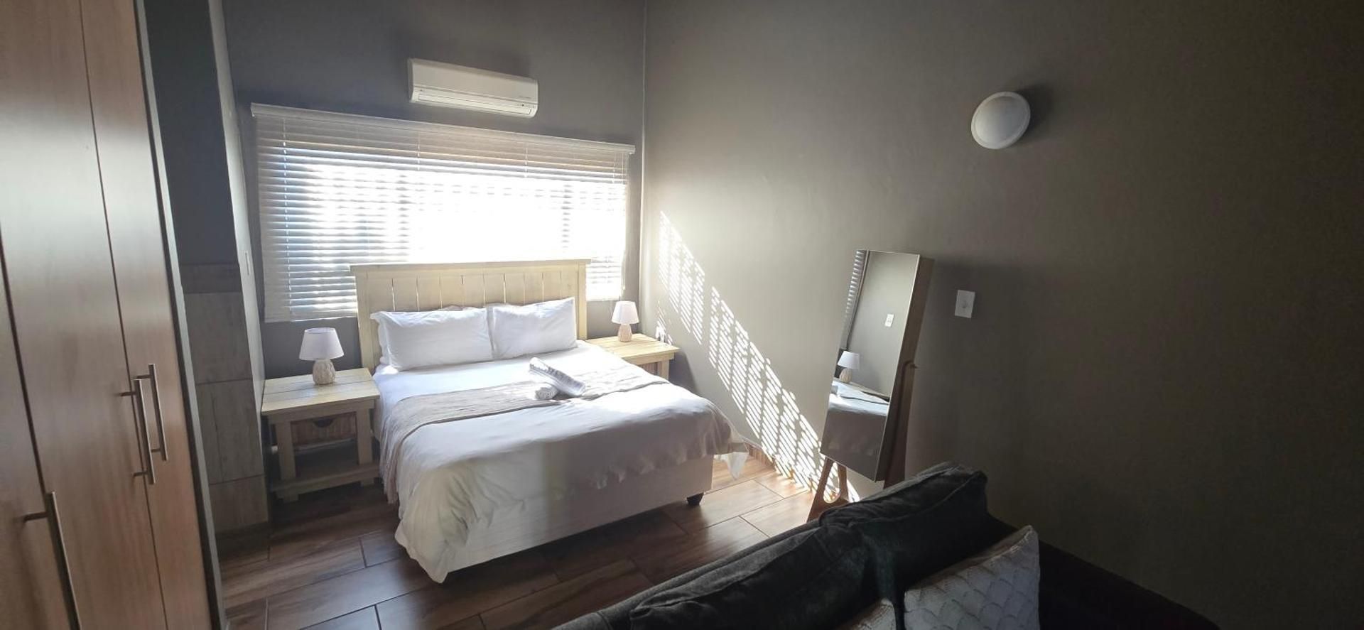 Suite with Pool View