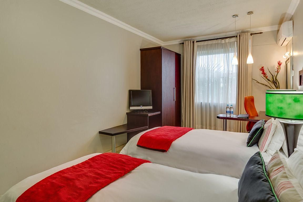 BON Hotel Empangeni Standard Twin Room 2