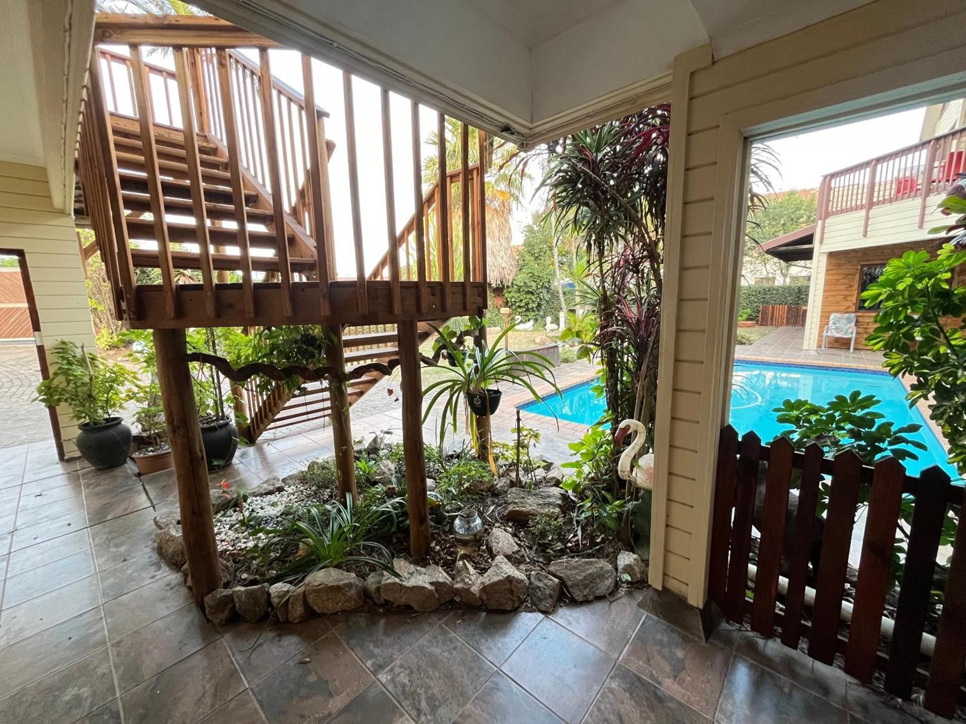 Triple Room with Private Bathroom