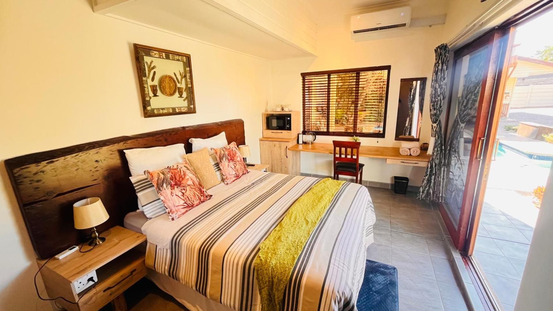 Double Room with Pool View