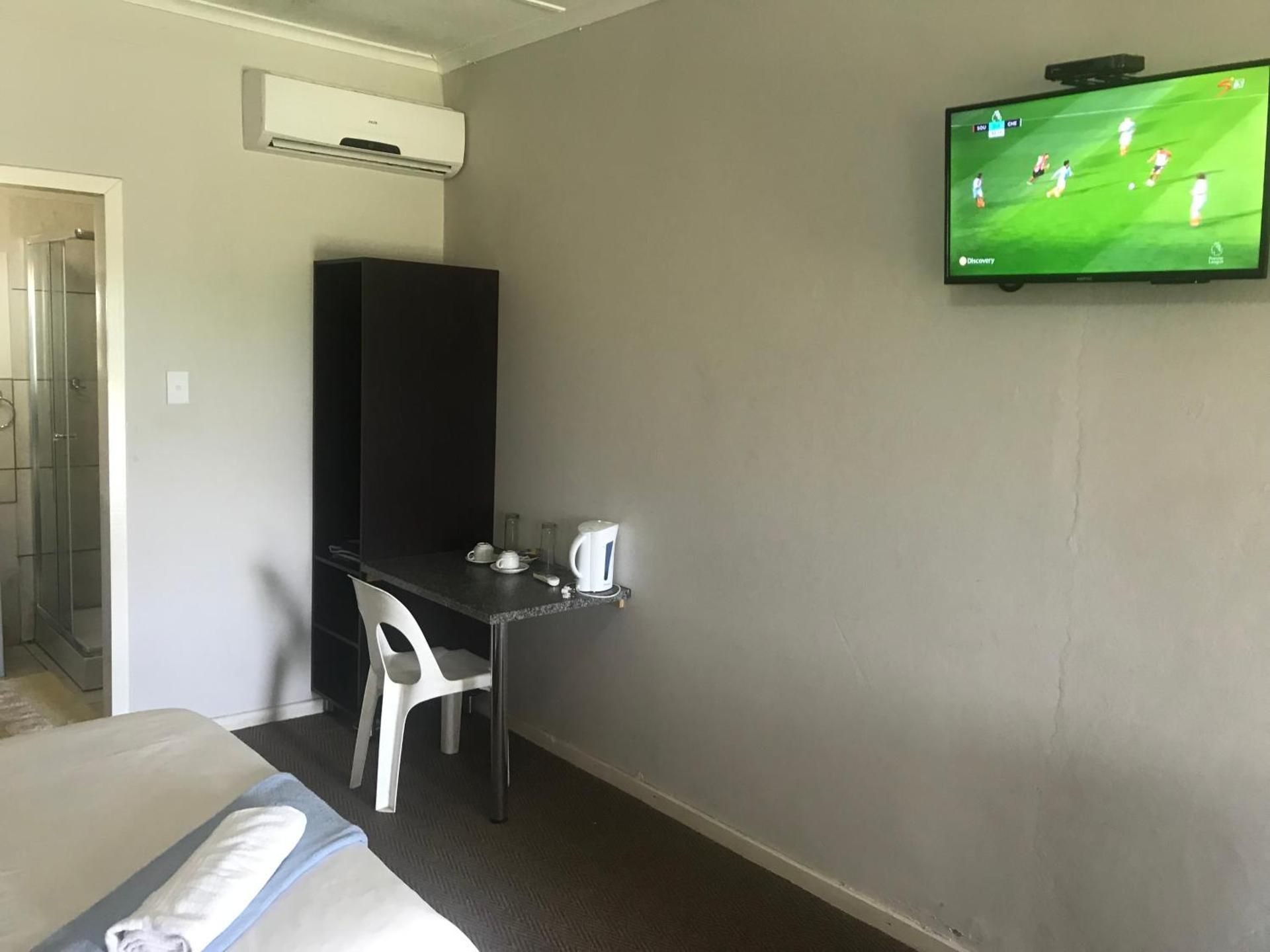 Deluxe Double Room with Shower