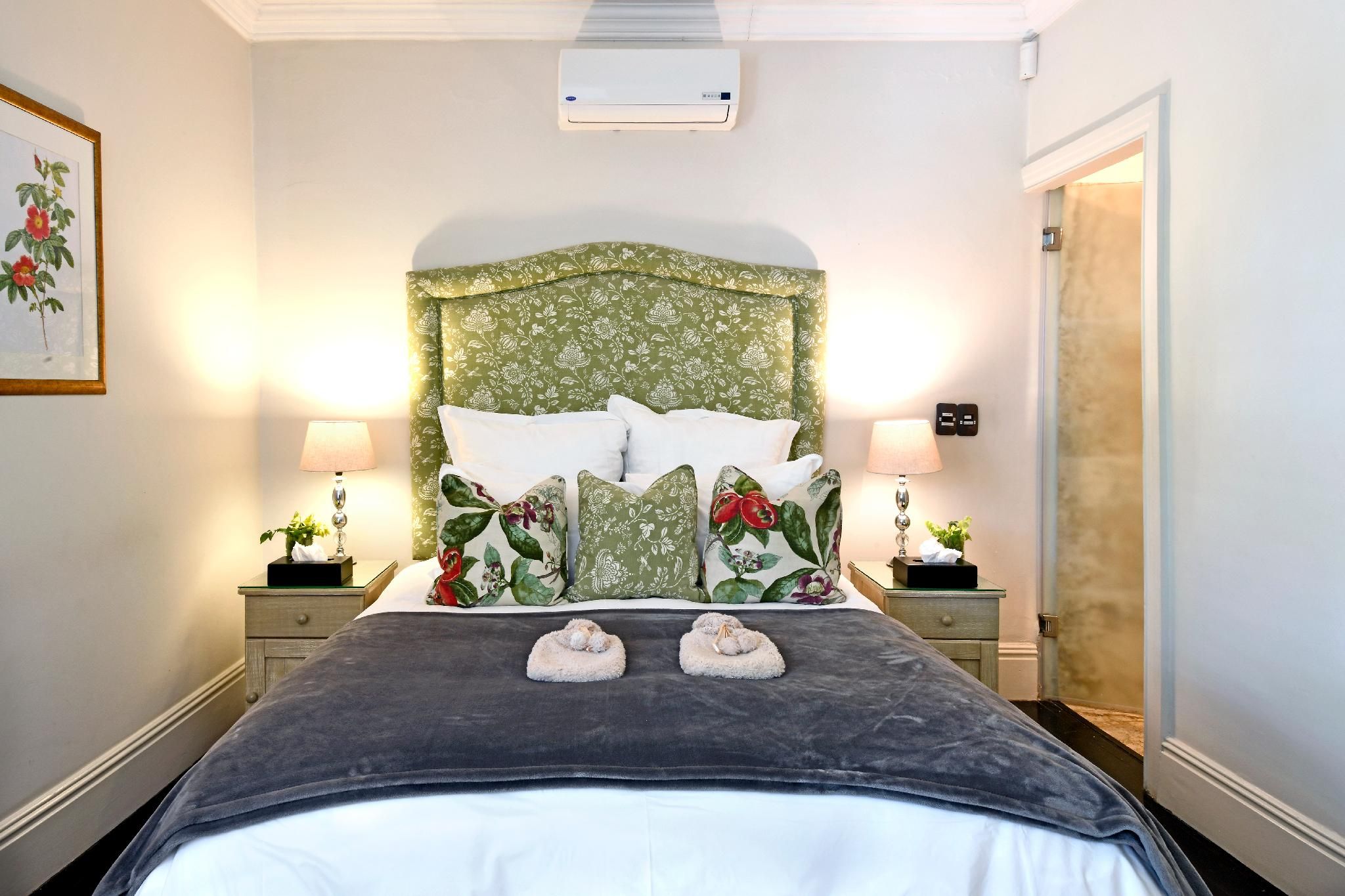 1-Bedroom Apartment