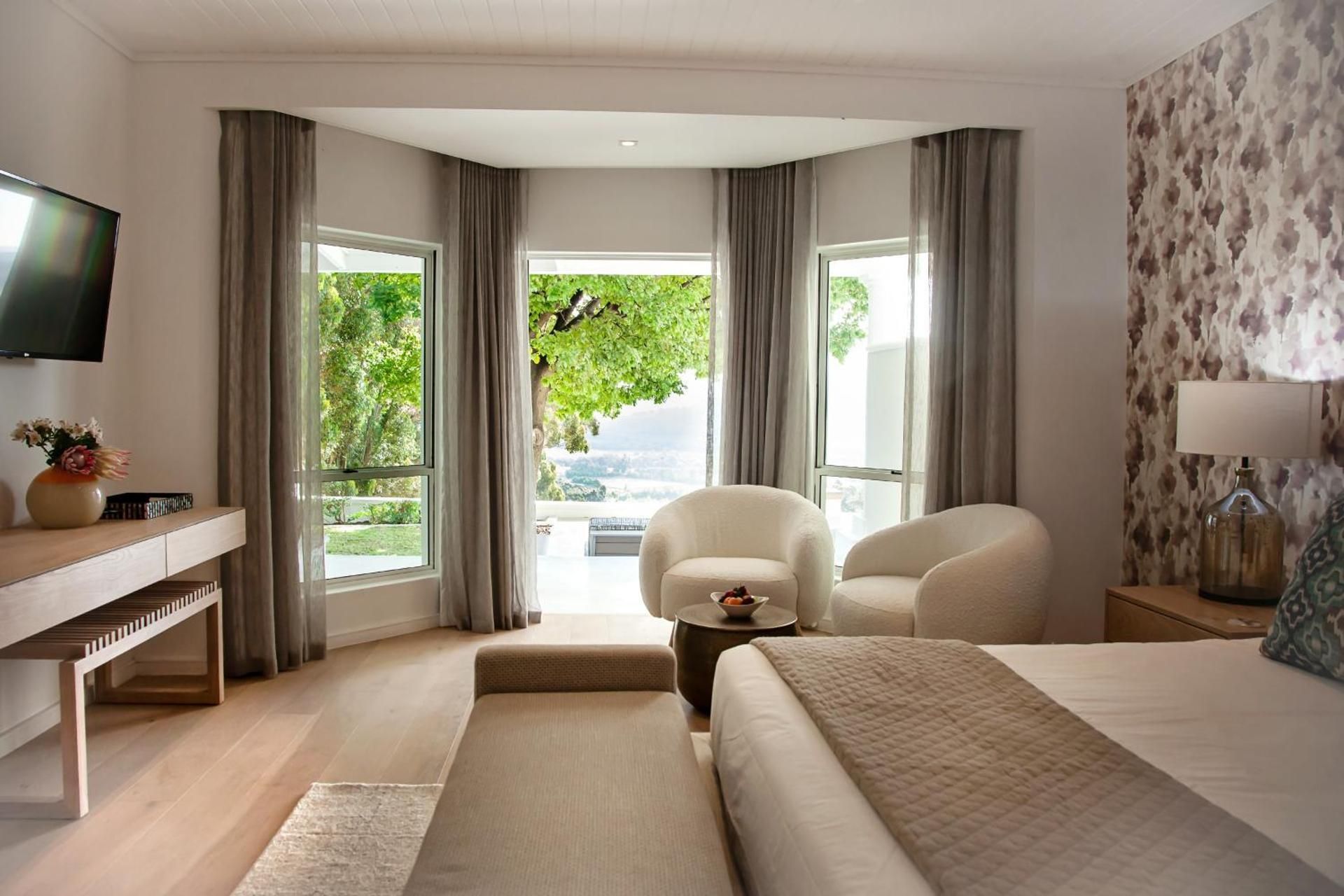 Manor House Superior Suite