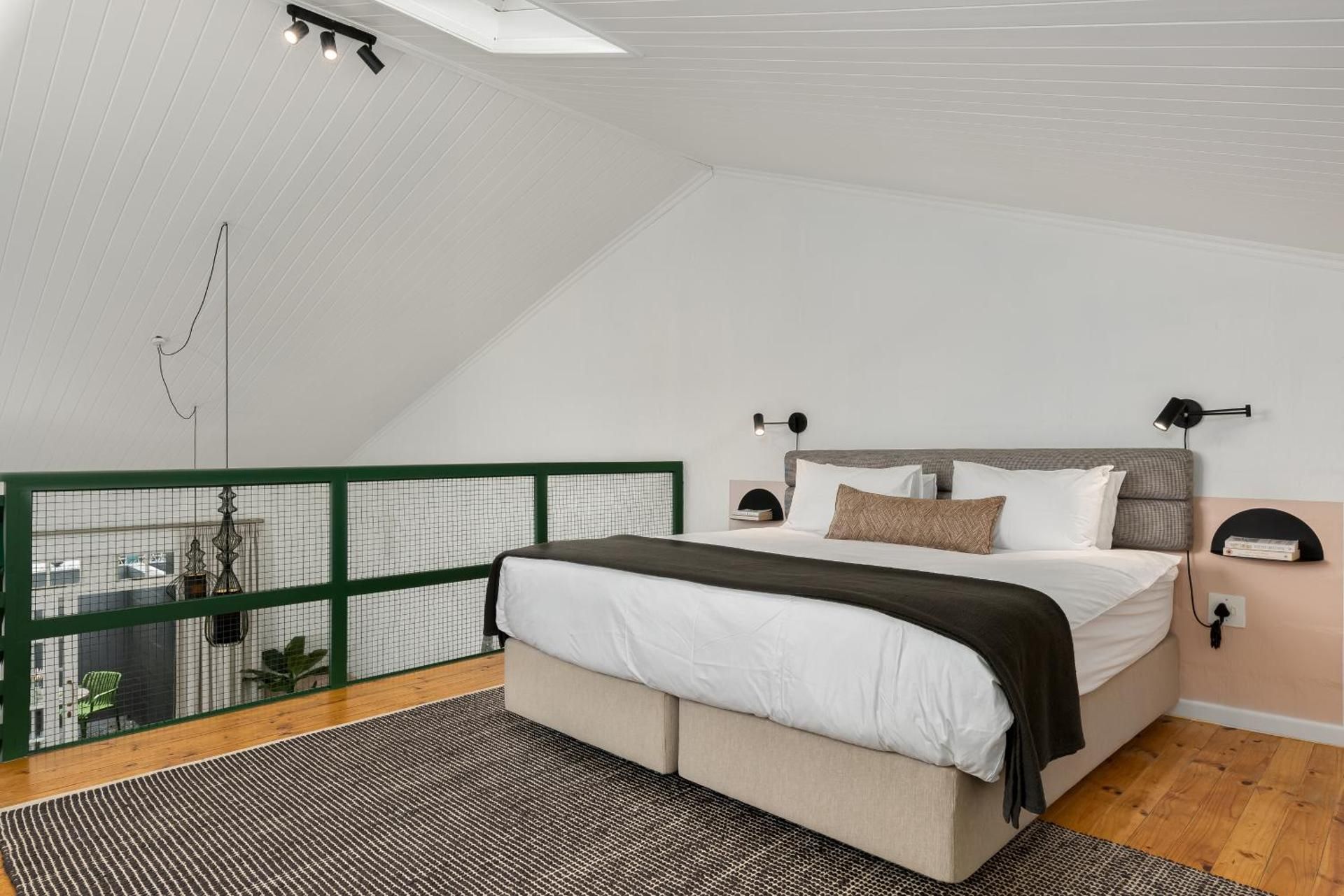 Standard Loft