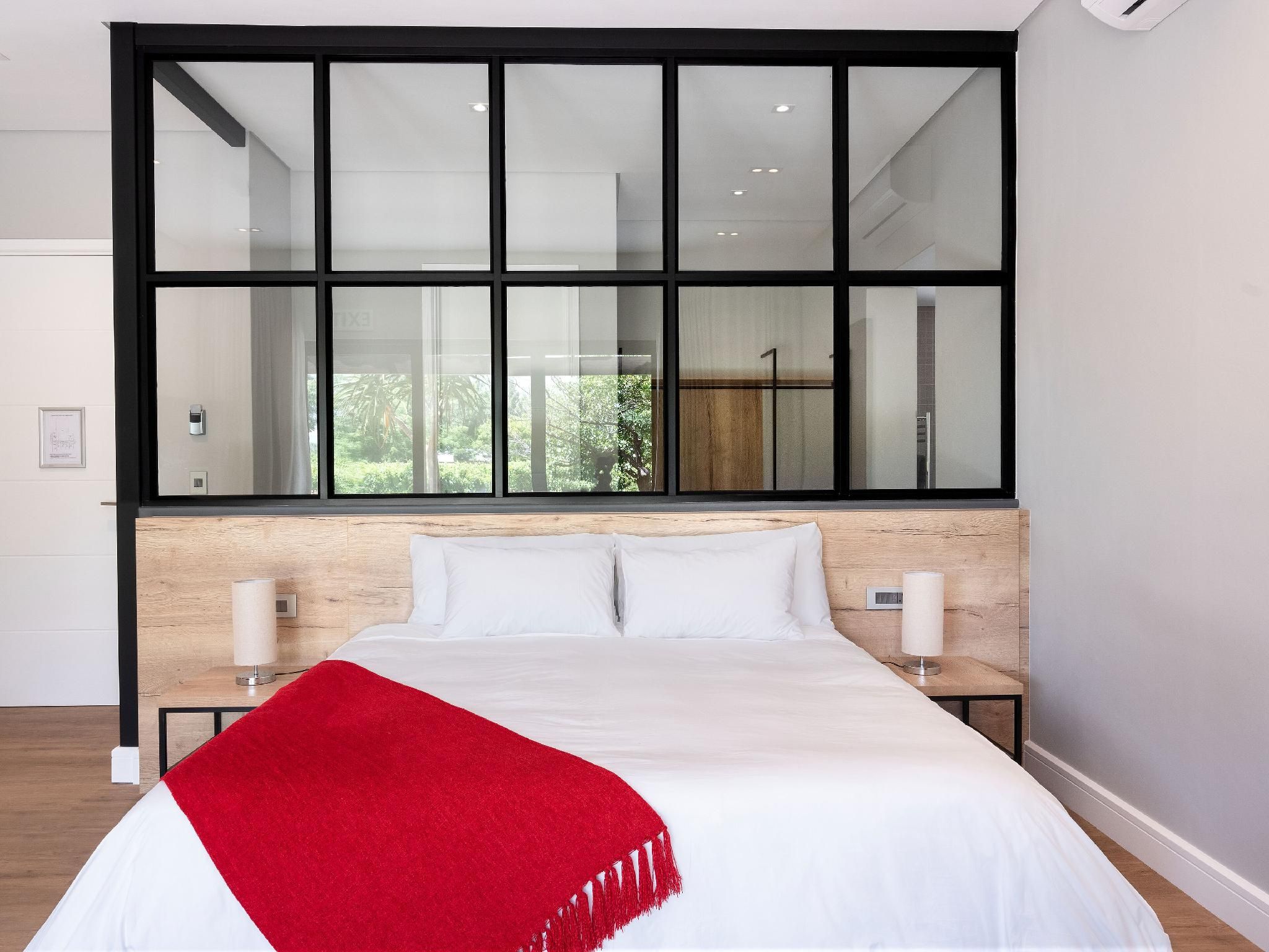 Standard Suite