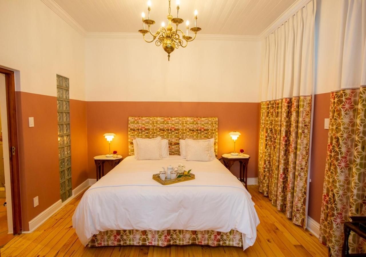 Deluxe King Suite