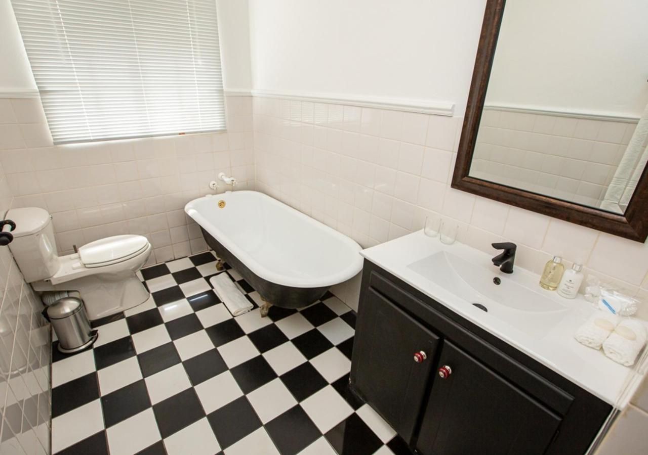 Large Twin Room