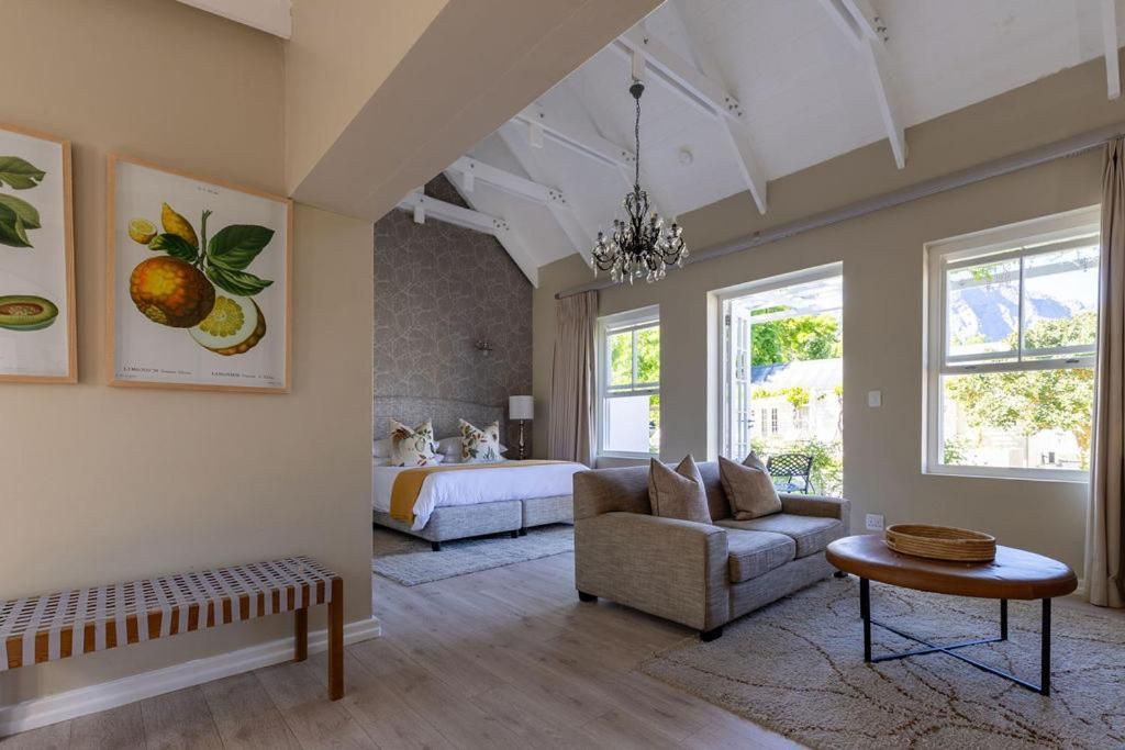 Luxury Twin / Double Room