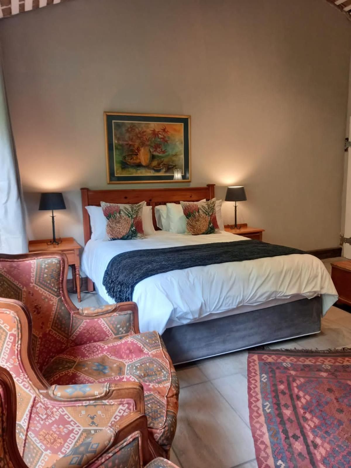 Luxury Queen Room