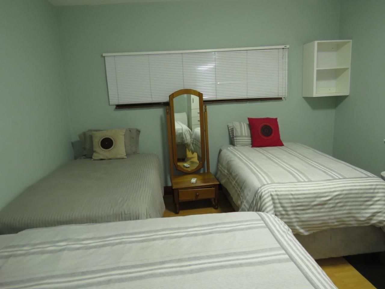 The Musafer Travel Lodge  Triple Room