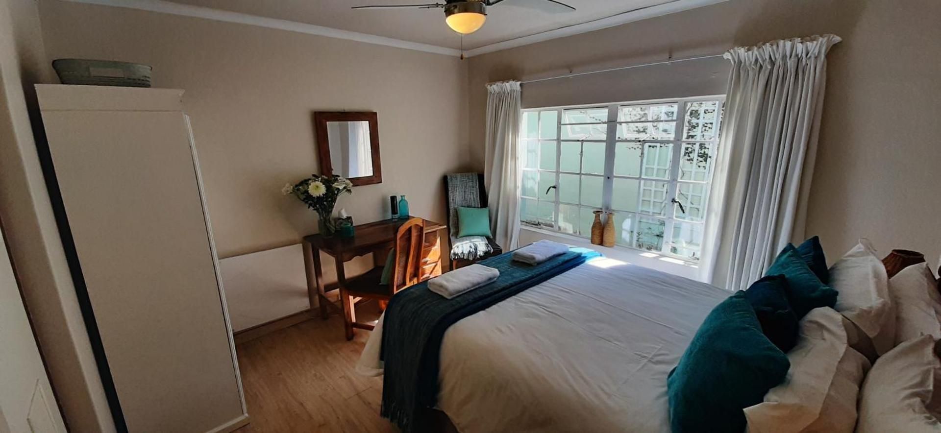 Apartment 7 On Oakleigh Two-Bedroom Family Apartment