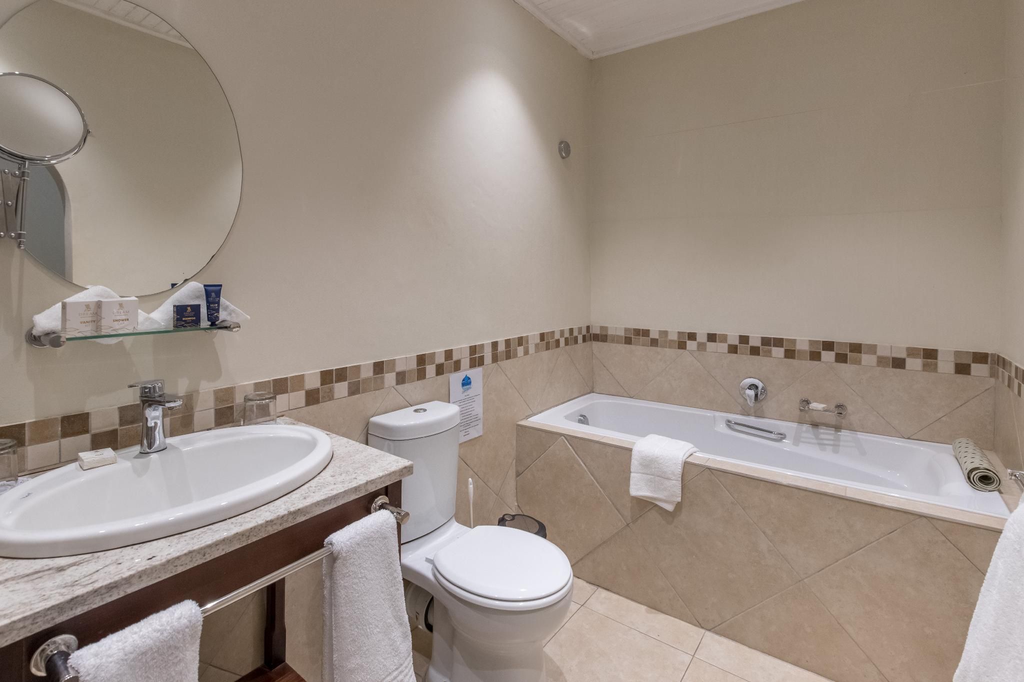 Avalon Springs by Dream Resorts Classic Room 2