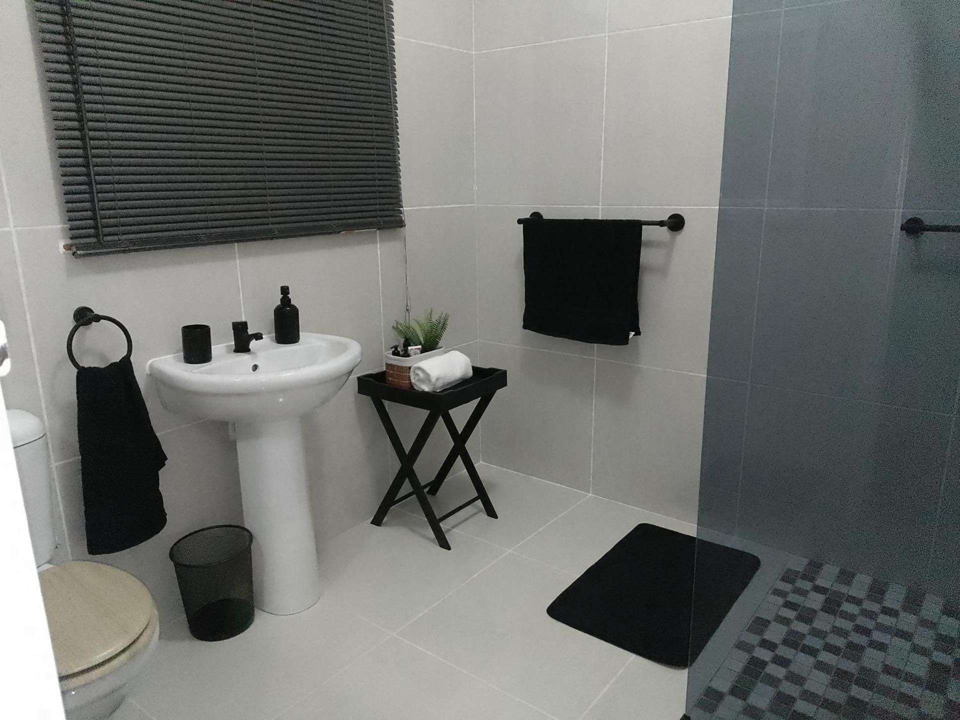 Standard Double Room with Shared Bathroom