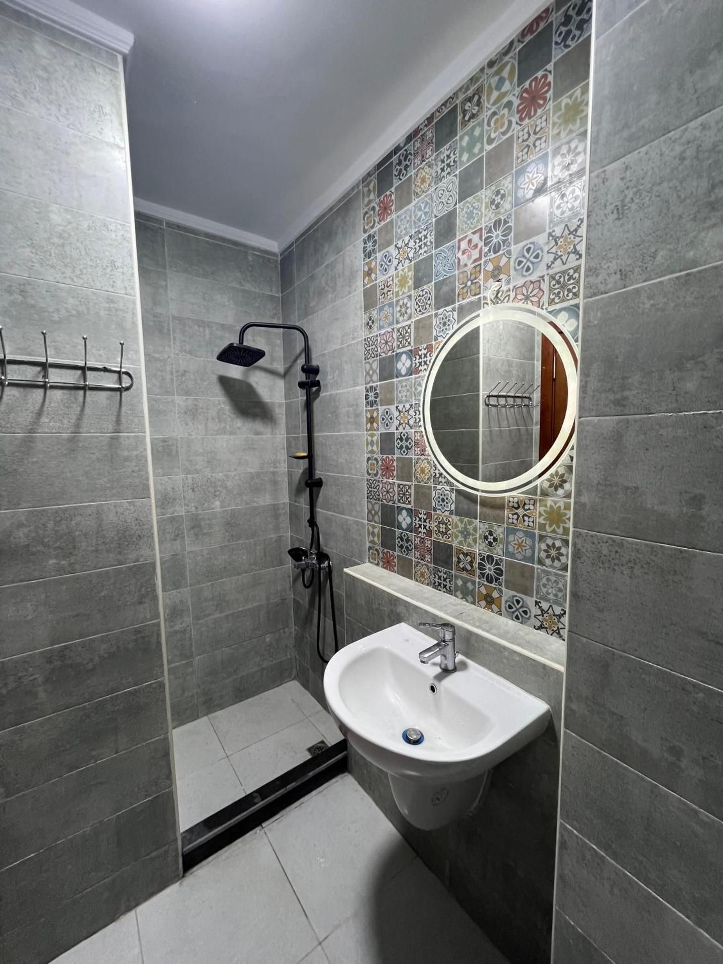 Two-Bedroom Deluxe Apartment with Balcony