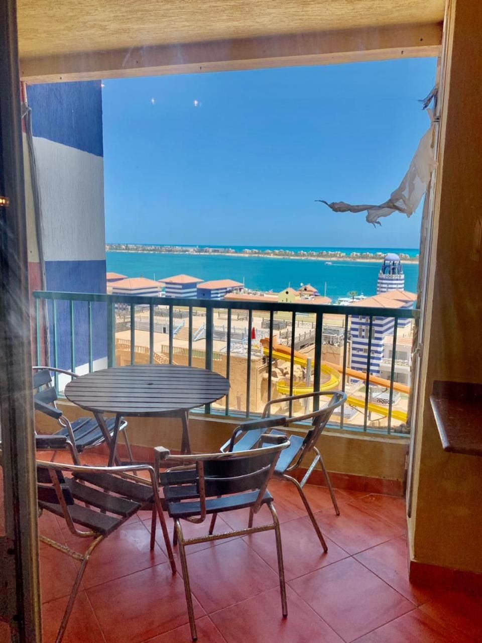 Apartment with Sea View