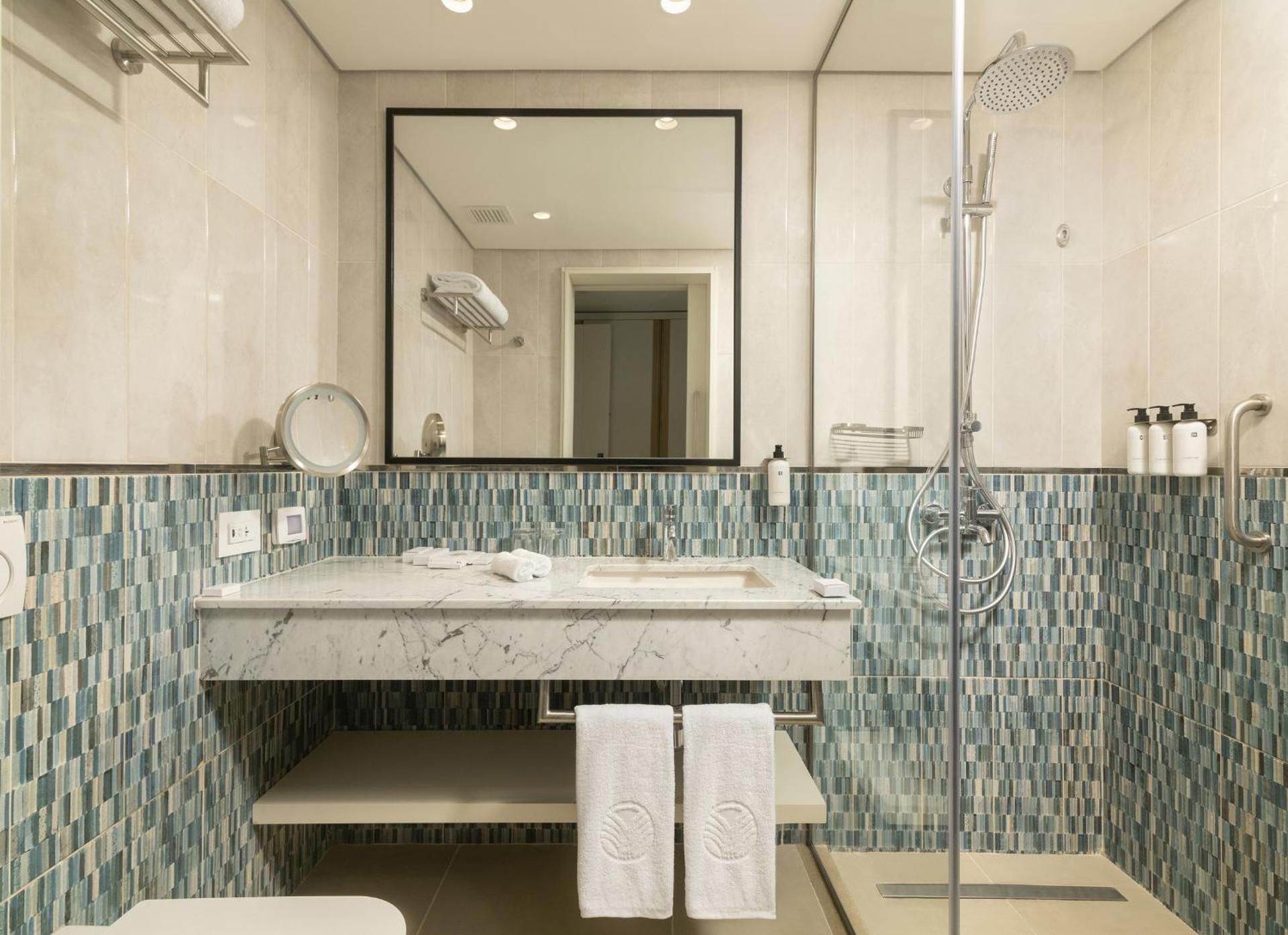 Palma Bay Rotana Resort - New Alamein One Bedroom Suite Marina City View 3