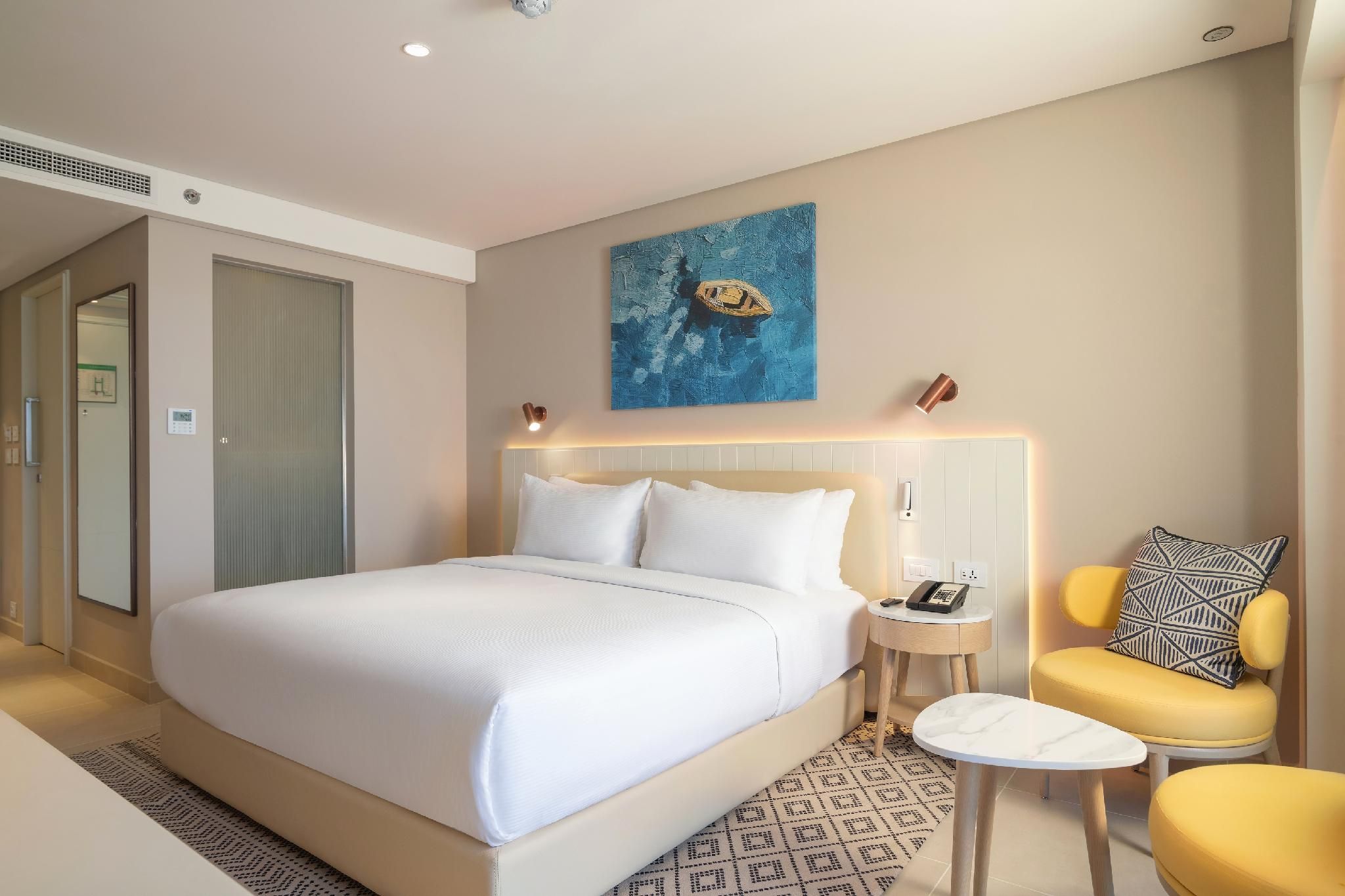 Sea View Room - King Bed