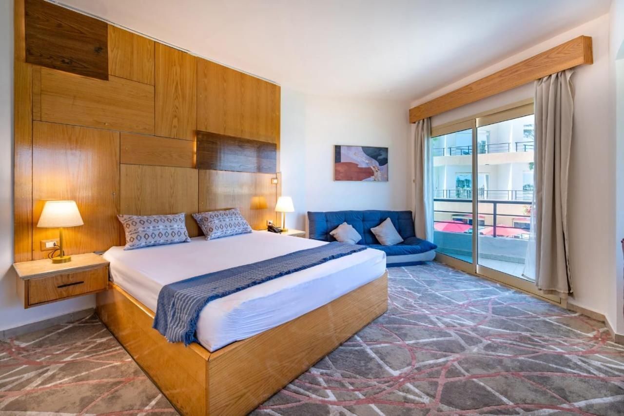Deluxe Junior Suite