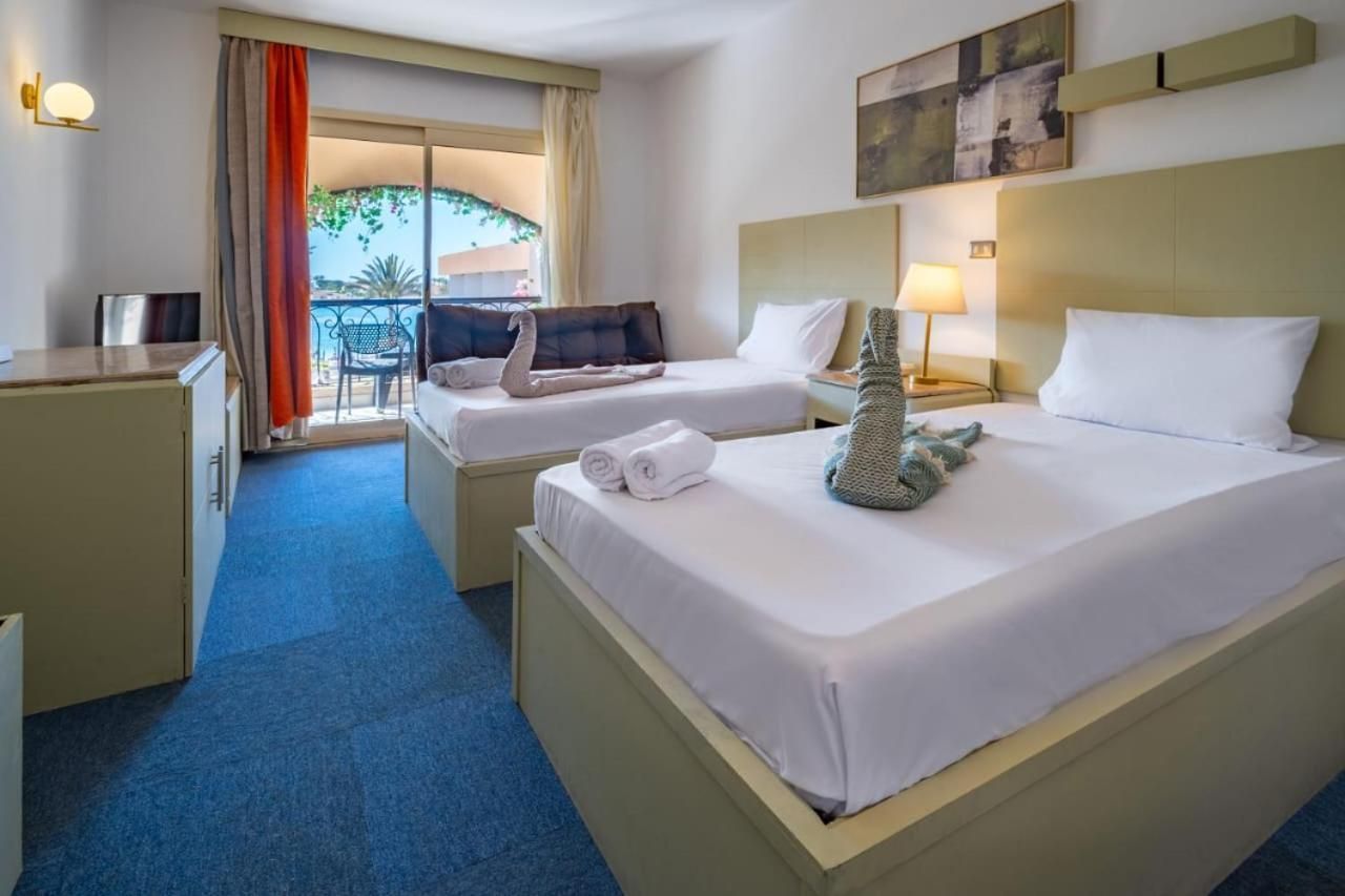 Comfort Triple Room